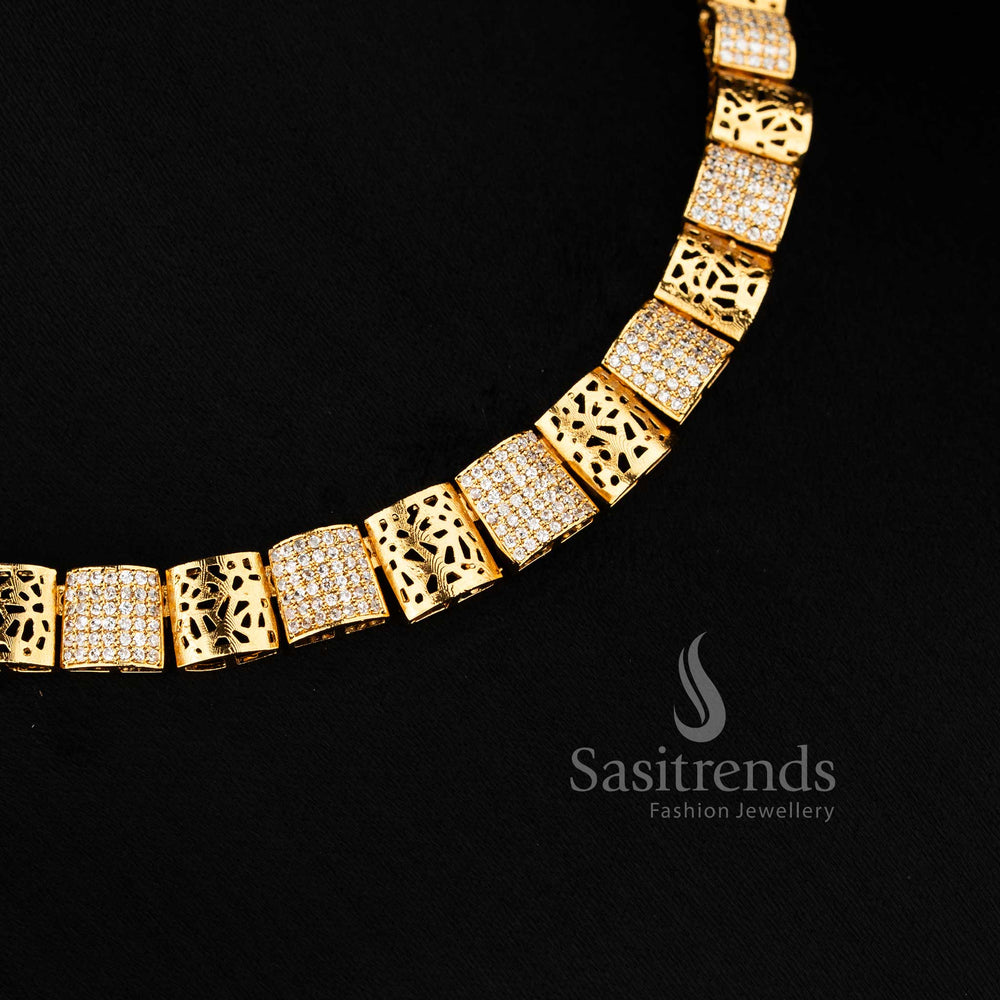 Elegant AD necklace set with structured geometric design and matte gold plated finish 