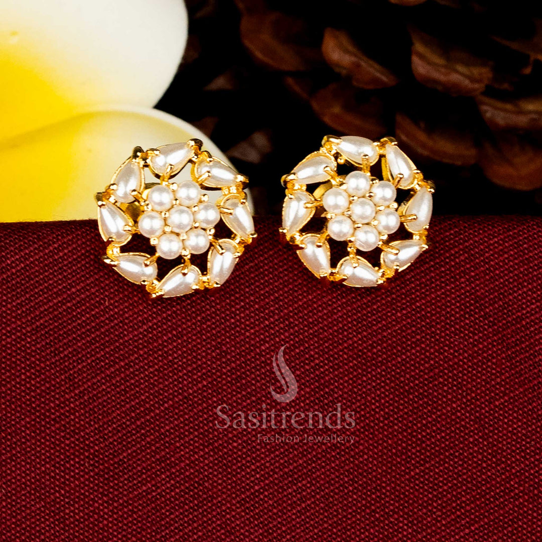 Sasitrends 24K pure gold plated circular blossom stud earrings with one gram micro gold finish for a real gold traditional look.
