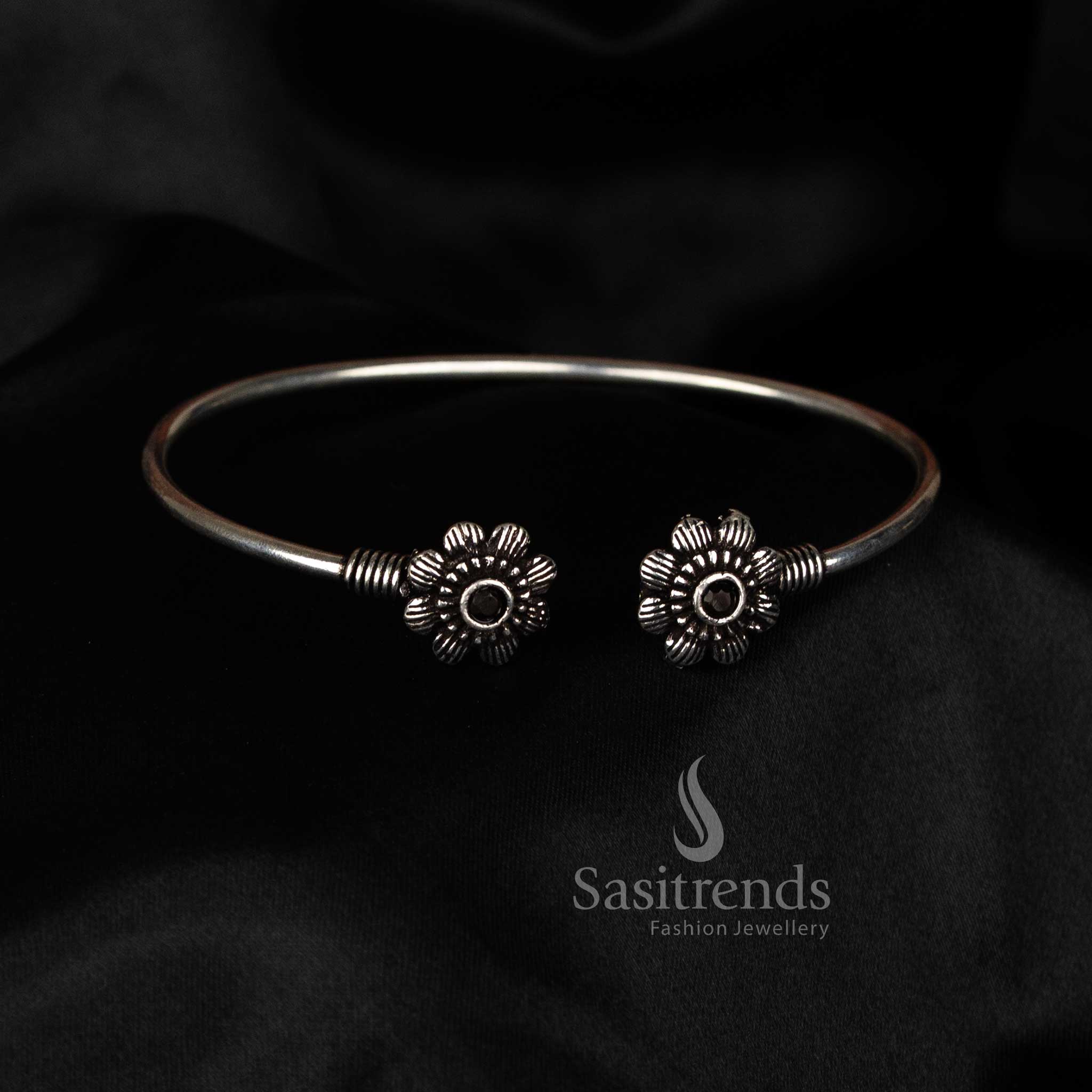 Traditional women’s oxidised bracelet ethnic handcrafted design