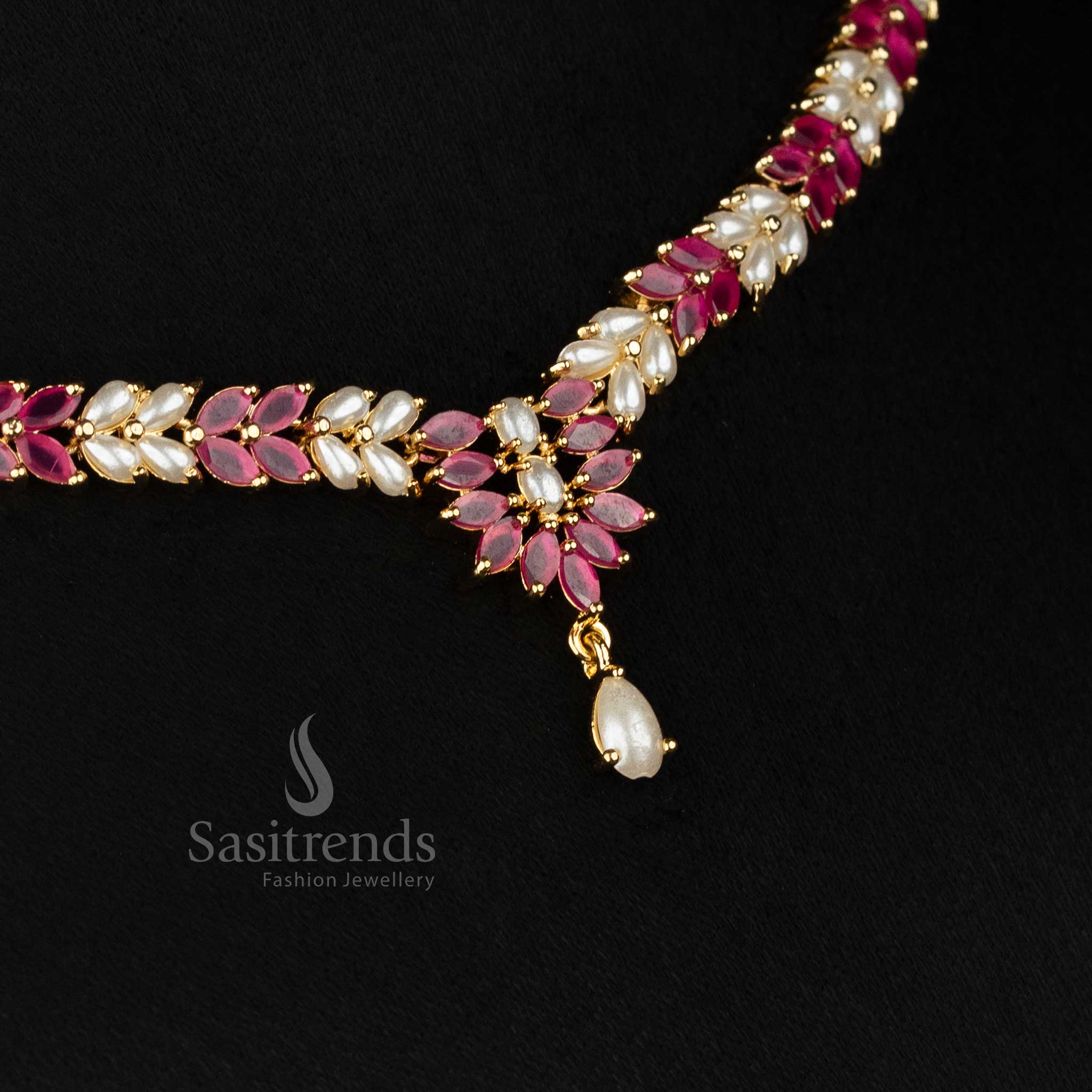 Charming American diamond micro gold plated leaf pattern necklace set for social evenings