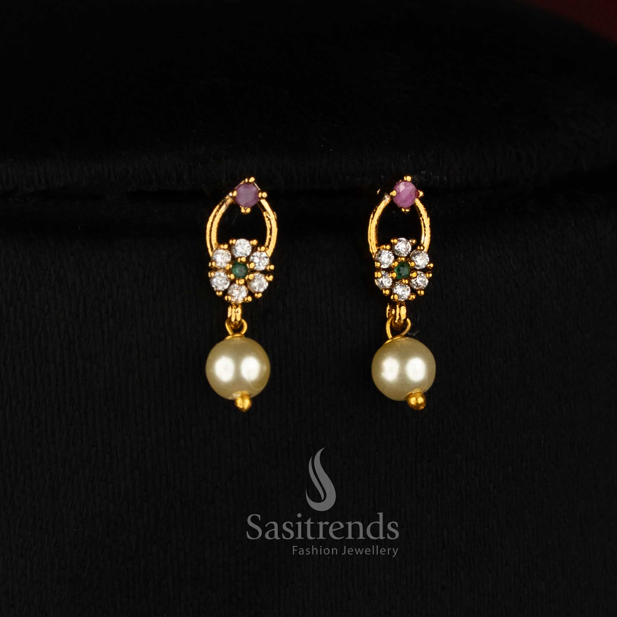 Matte Gold Plated American Diamond Floral Necklace Set for Sarees and Traditional Outfits - Sasitrends