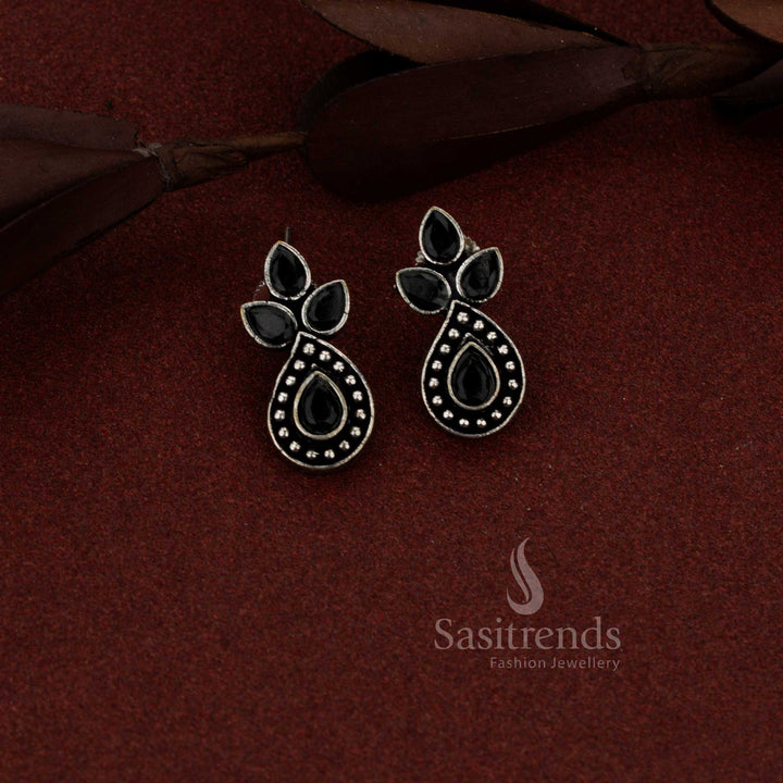 Sasitrends elegant oxidised silver stud earrings crafted with a trifoliate teardrop black stone design and minimal styling