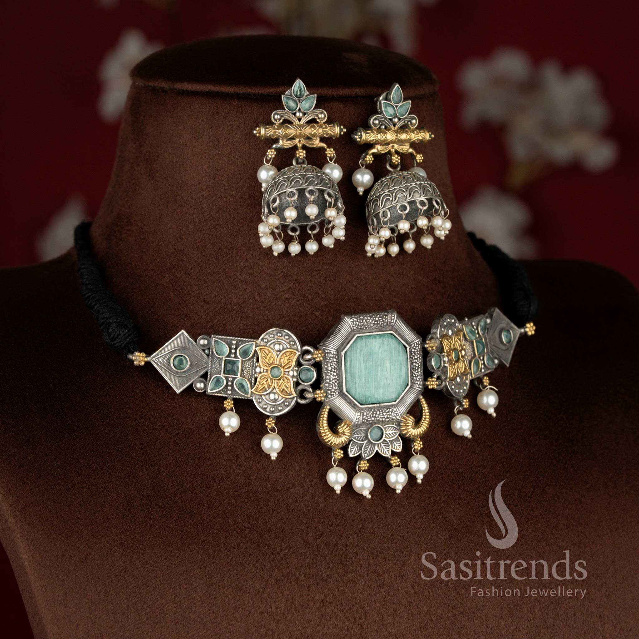 Royal mint oxidised mandala floral pearl choker necklace set with coordinated earrings – Sasitrends