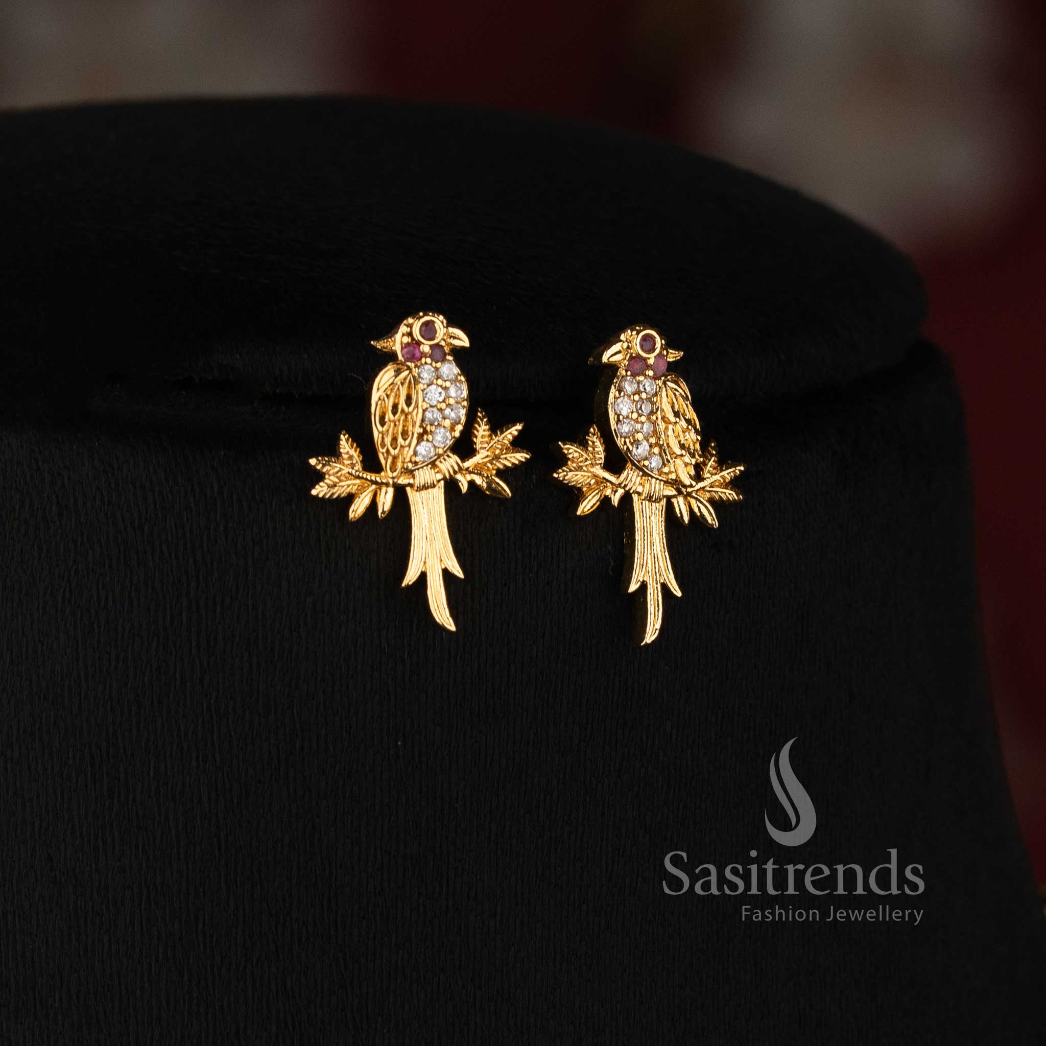  Elegant Bird Design Necklace with Matte Gold-Plated Finish for Weddings, Family Functions and Special Occasions - Sasitrends