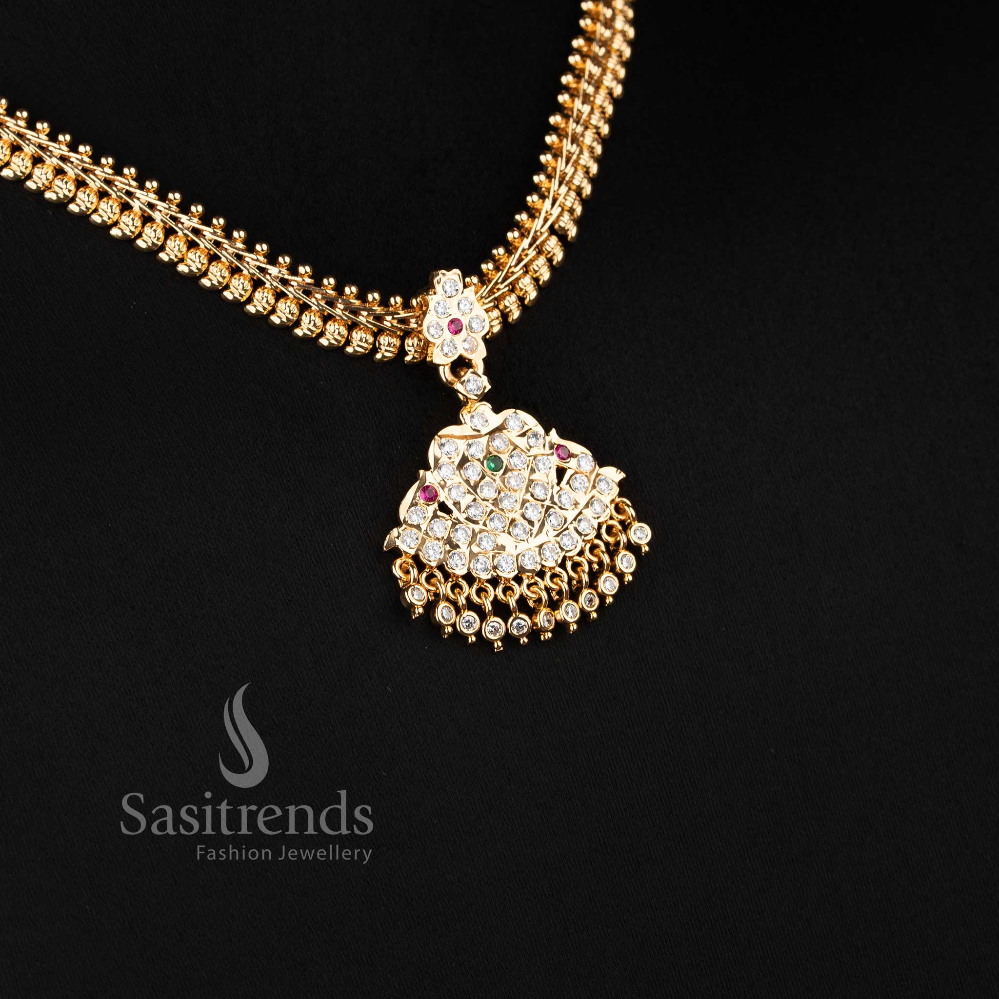 Elegant white stone Impon addigai necklace featuring mango motif chain and flared leaf pendant detailing - Sasitrends