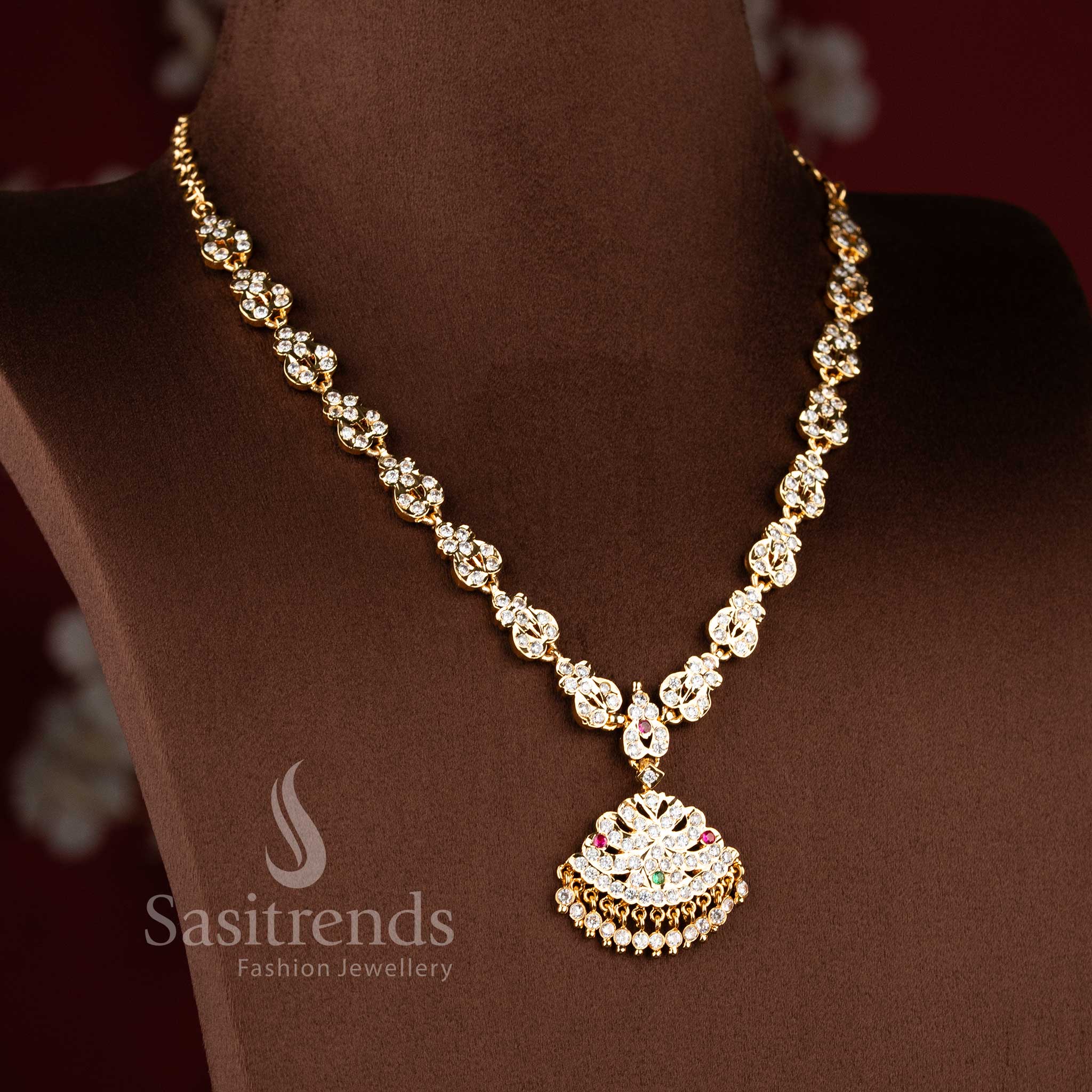 Designer traditional gati necklace showcasing intricate craftsmanship, sparkling AD stones, and elegant gold texture - Sasitrends.