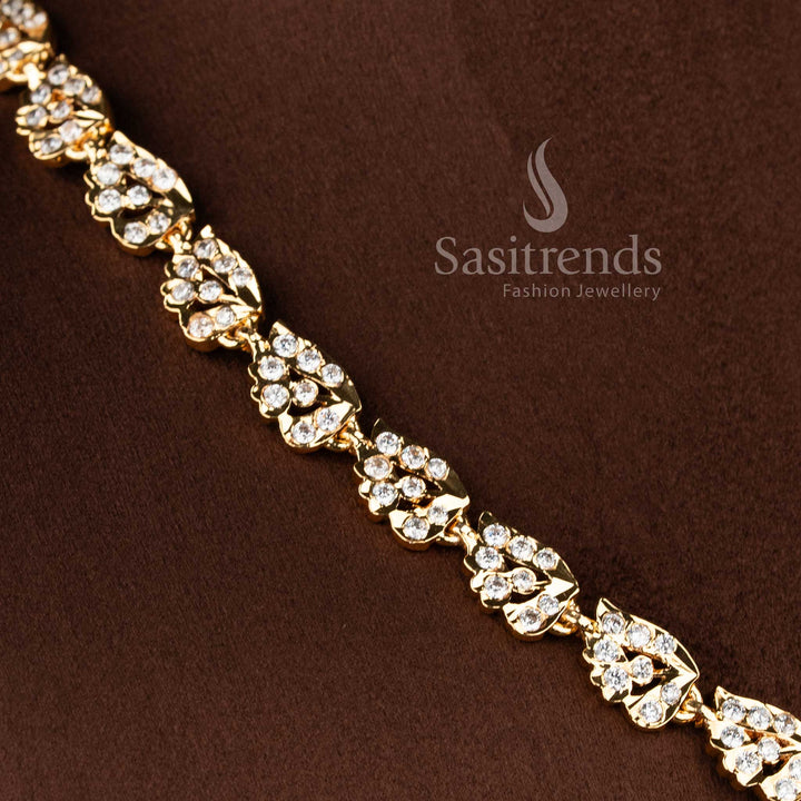 Traditional micro gold plated Impon Gati AD stone short necklace with elegant South Indian inspired detailing - Sasitrends