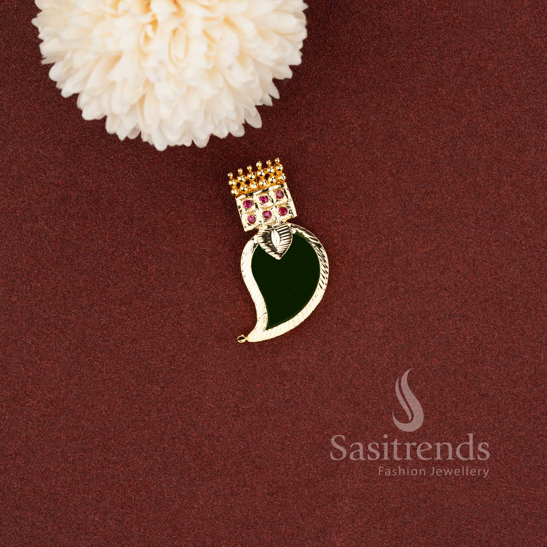South Indian traditional green Mango Pattern pendant with ruby stone head detailing - Sasitrends