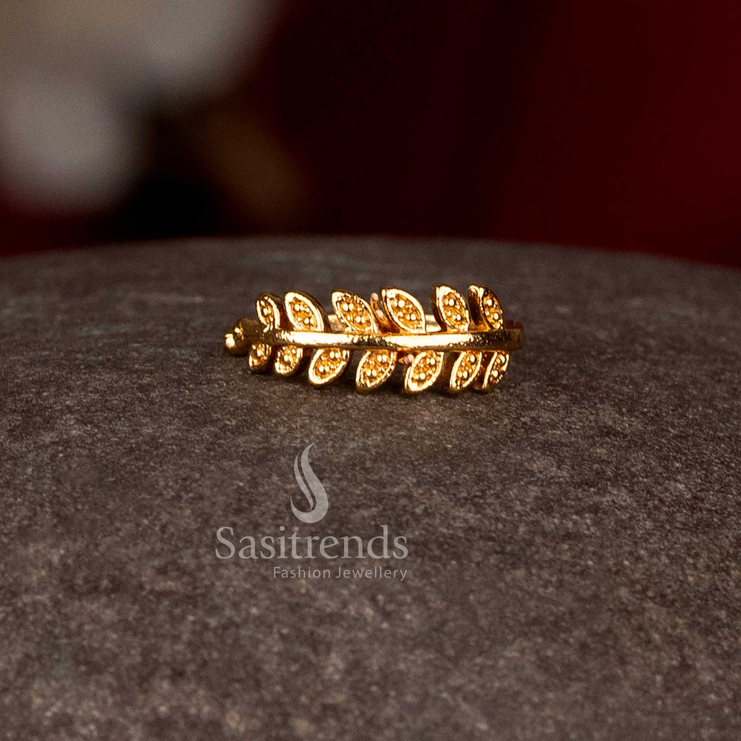 Elegant traditional Panchaloha ring featuring graceful vine-inspired craftsmanship - Sasitrends