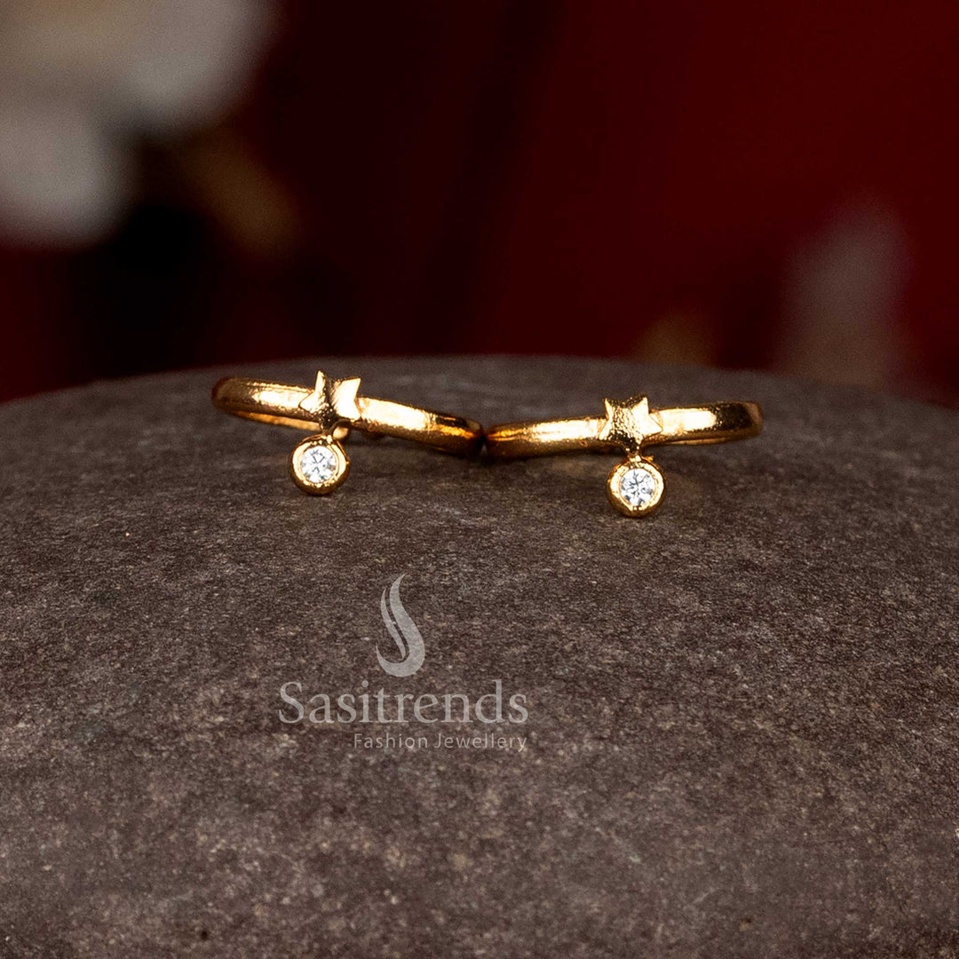 Impon addigai toe rings featuring radiant star-inspired pattern with rich gold-like finish - Sasitrends
