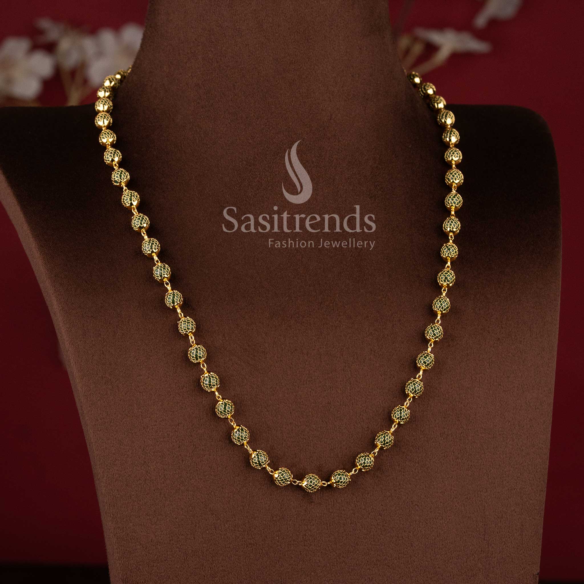 Guaranteed micro gold plated necklace with intricate chain craftsmanship - Sasitrends 