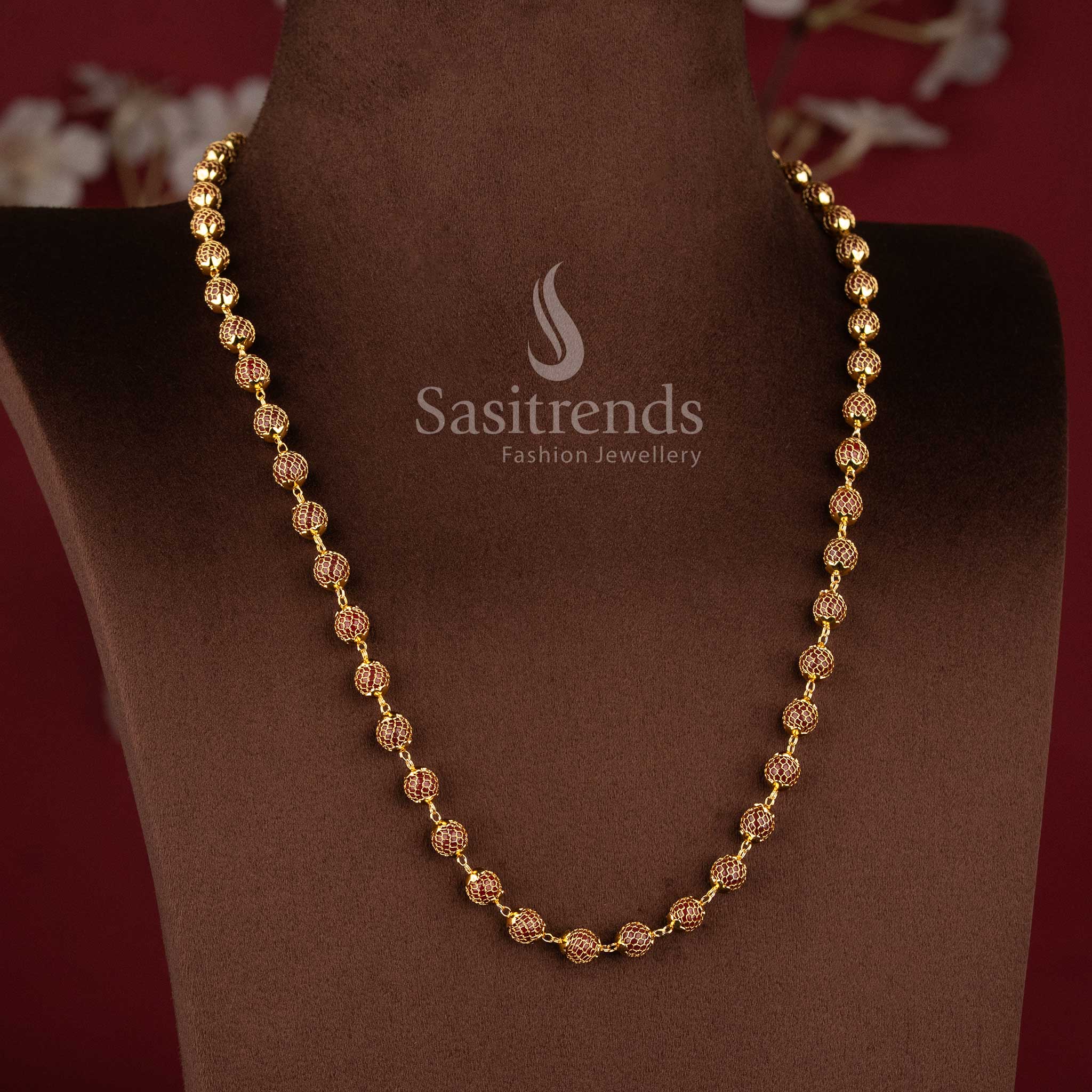 Traditional mesh chain necklace featuring a round pearl-accented pendant design - Sasitrends 