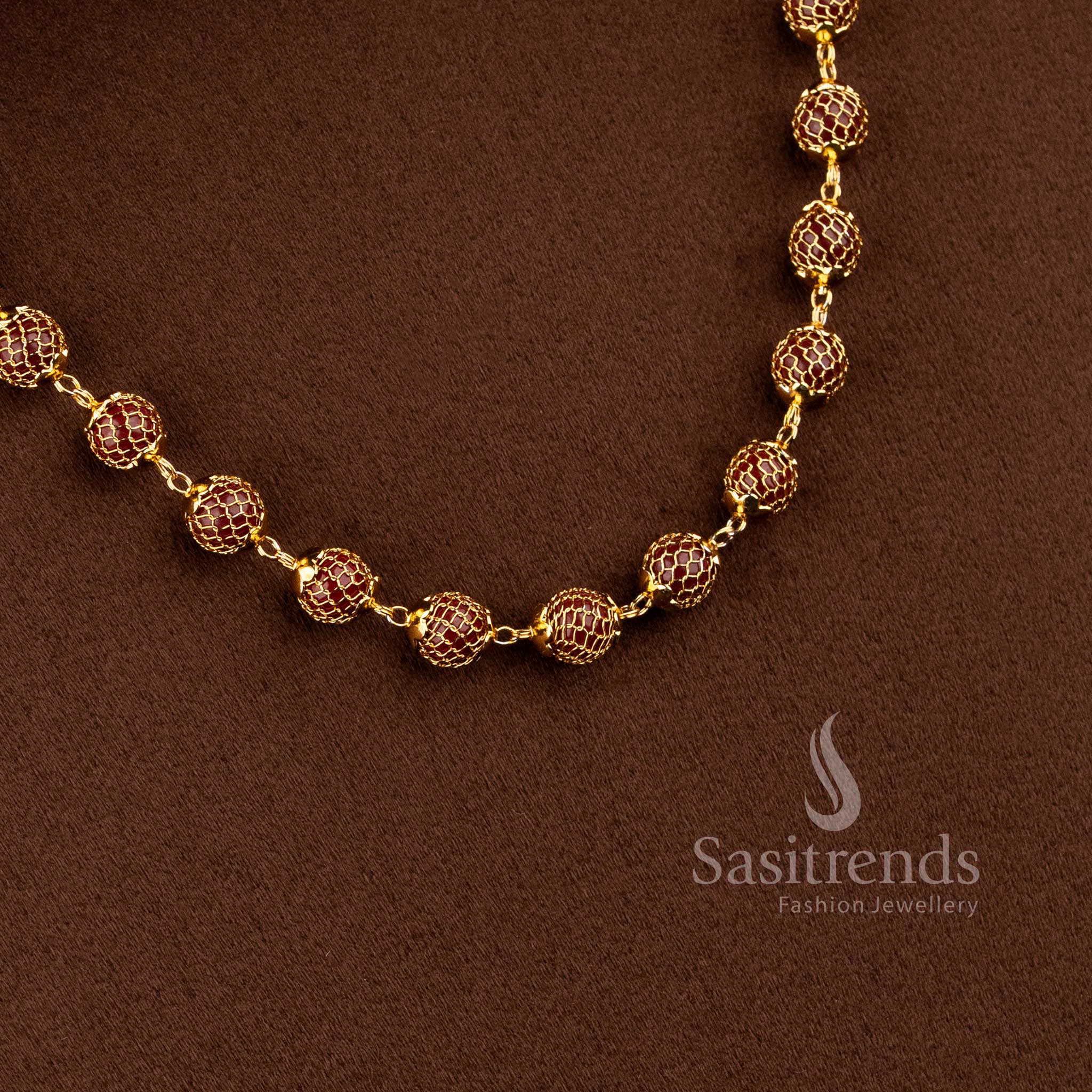 Traditional mesh chain necklace featuring a round pearl-accented pendant design - Sasitrends 