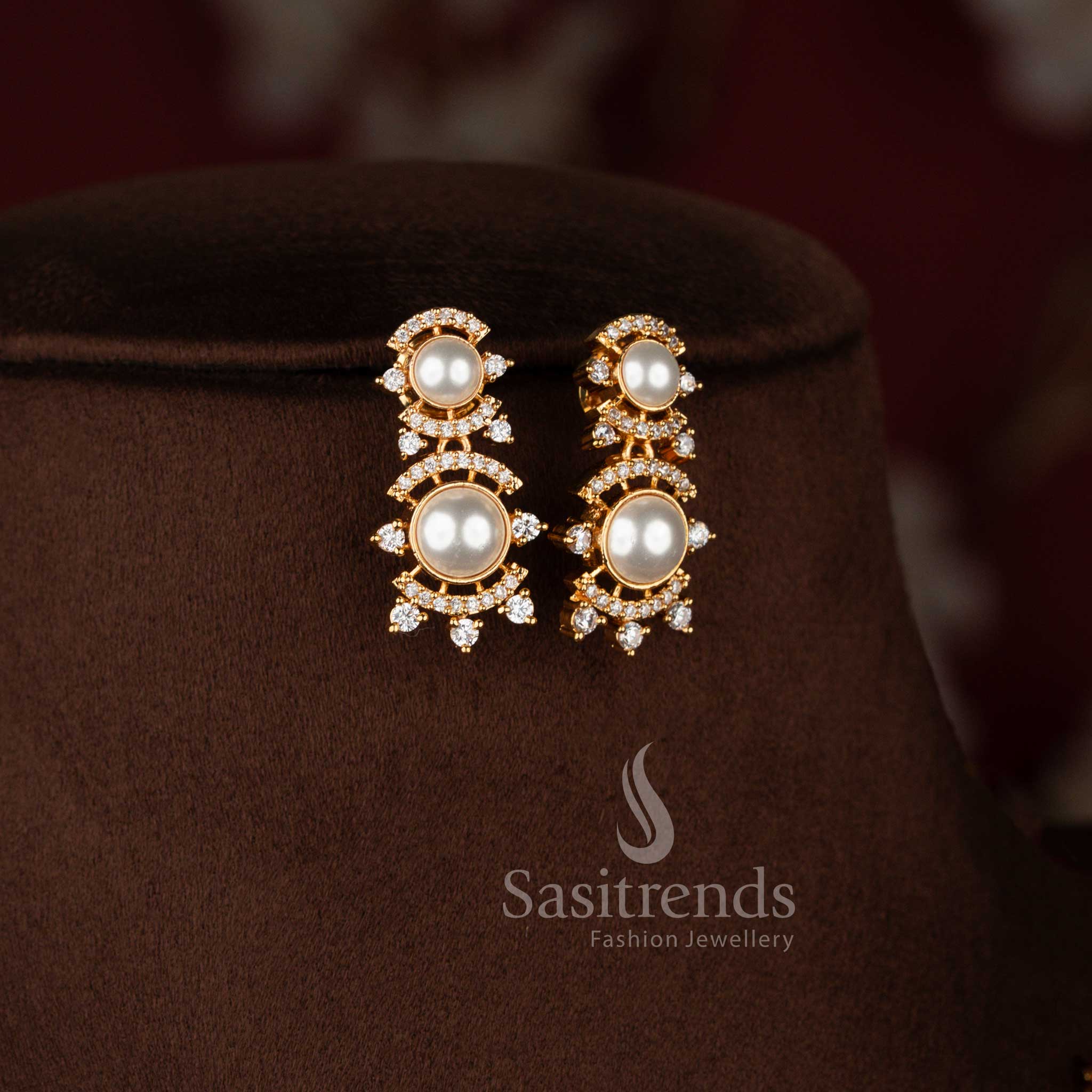Elegant micro gold plated circular pearl choker necklace that looks like real gold - Sasitrends