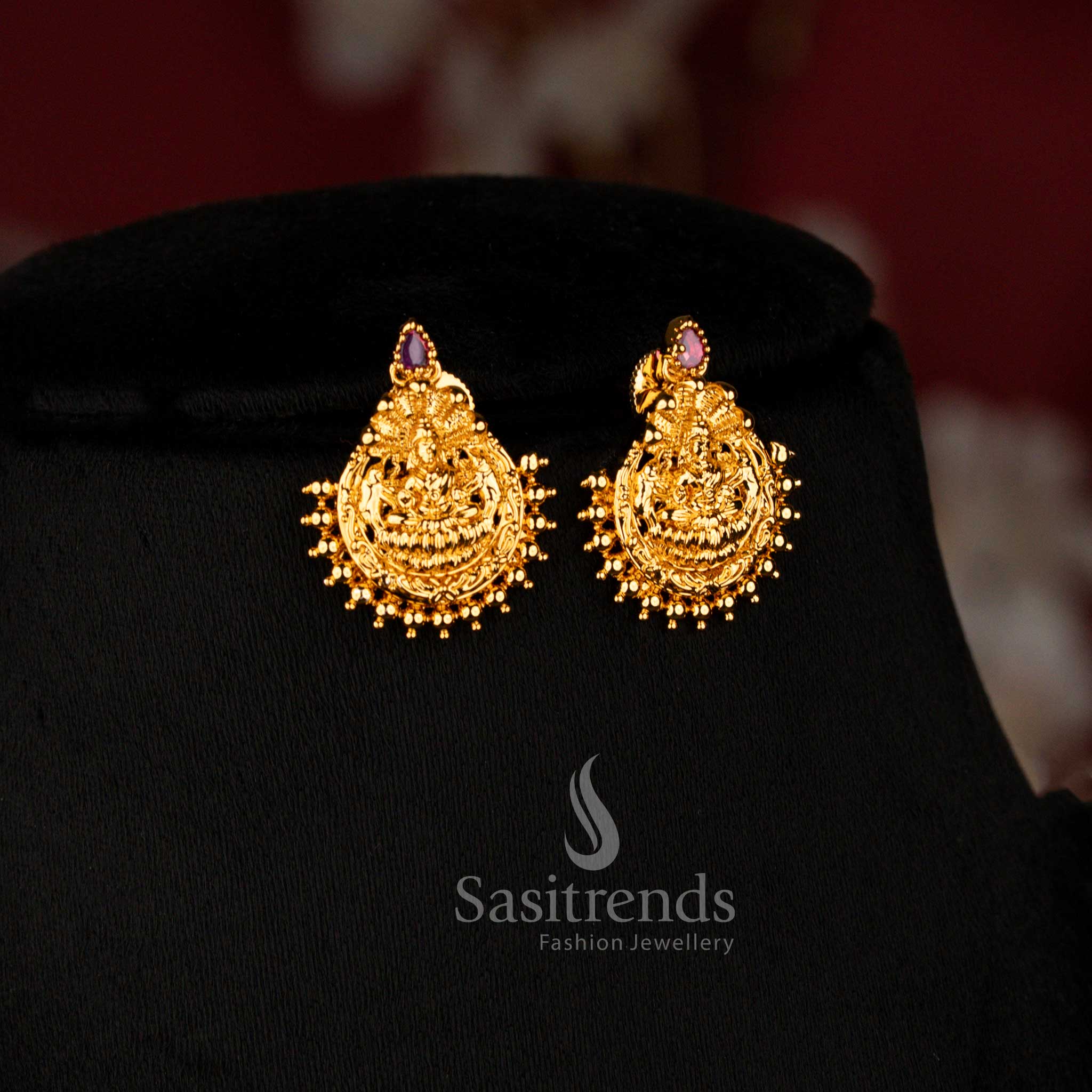 South Indian temple long chain necklace set for weddings and festive occasions - Sasitrends