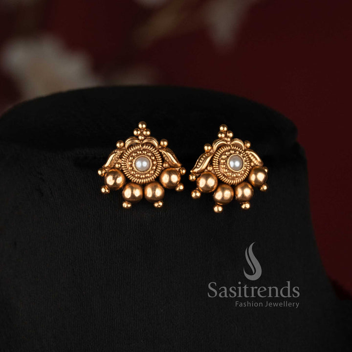 Antique Gold Filigree Sphere and Pearl Mala Necklace Set for Women - Sasitrends