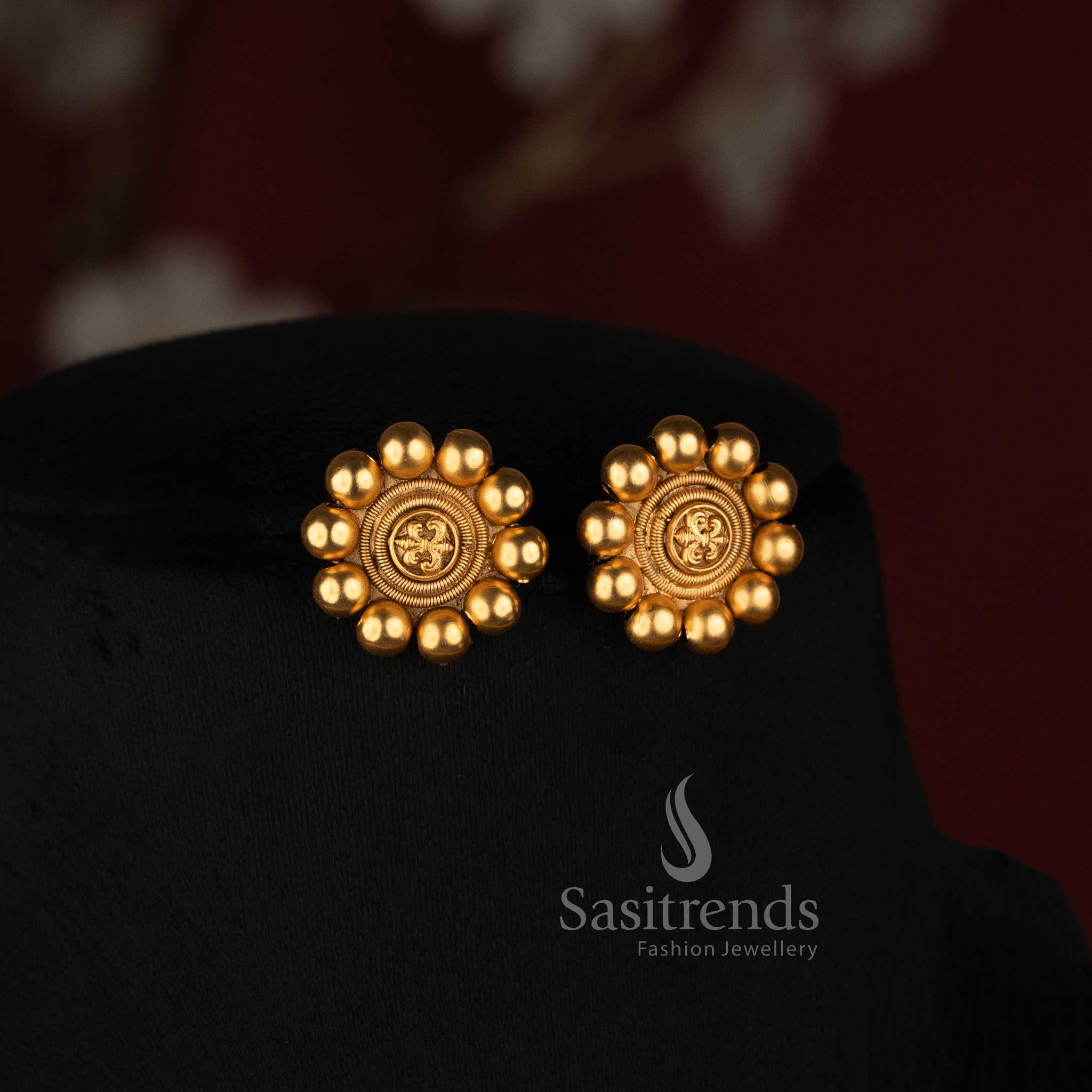 Antique Gold Plated South Indian Choker Necklace Set with Floral Studs for Bridal and Festive Wear - Sasitrends