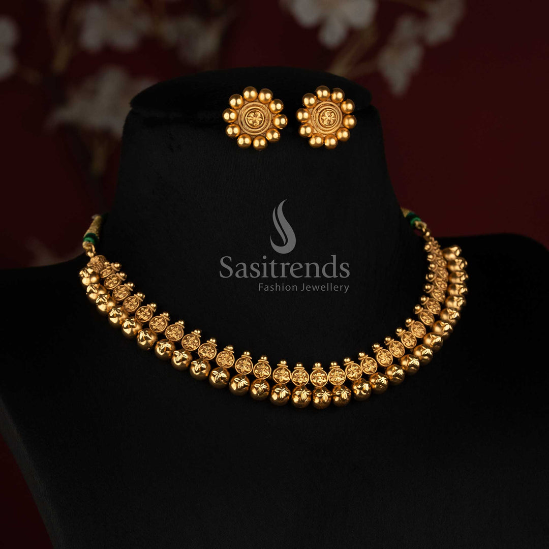 Antique Gold Plated Traditional Choker Set with Matching Floral Stud Earrings - Sasitrends