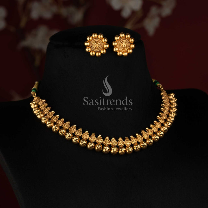 Antique Gold Plated Traditional Choker Set with Matching Floral Stud Earrings - Sasitrends