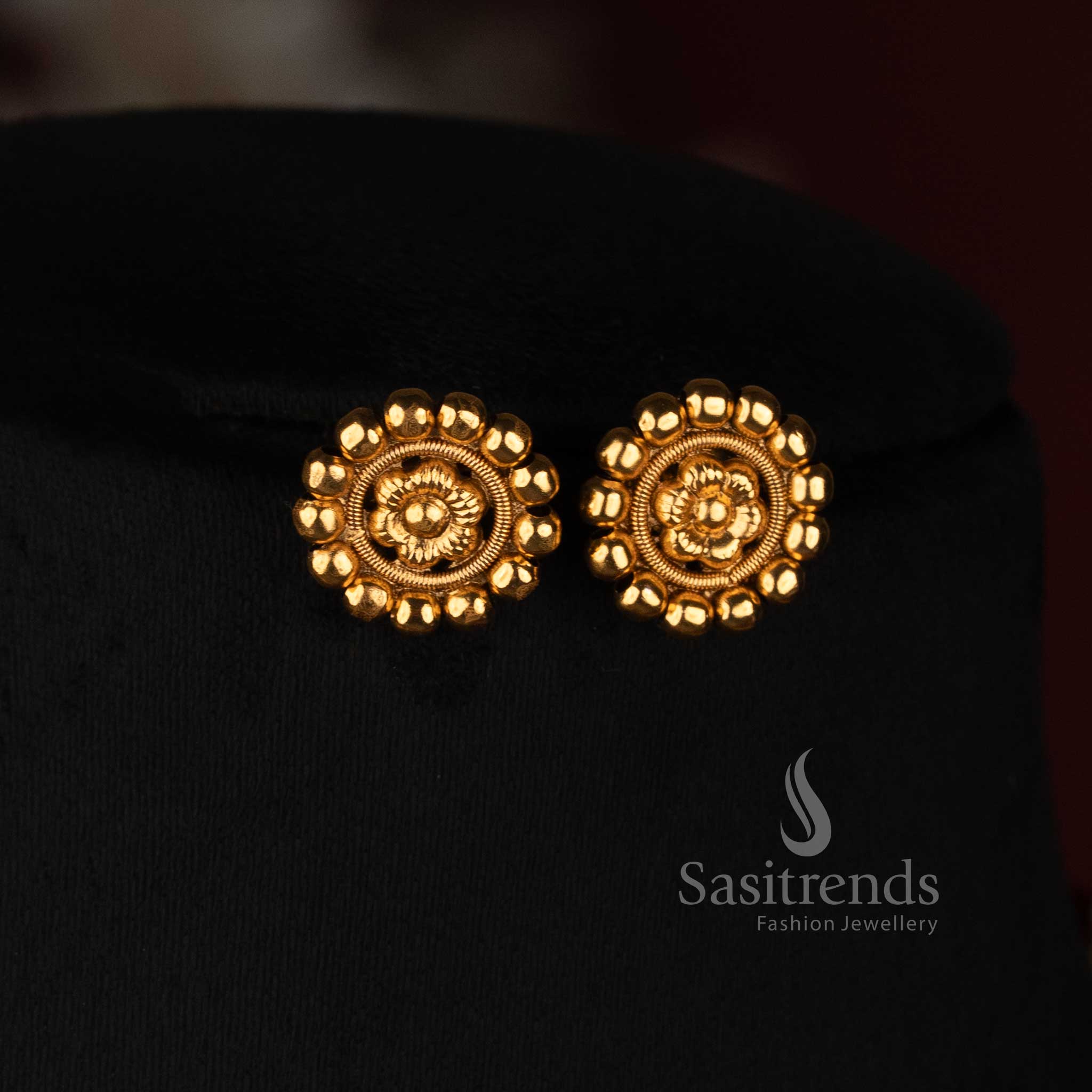 Antique Gold Plated Multi Strand Mesh Choker Set with Matching Floral Studs - Sasitrends
