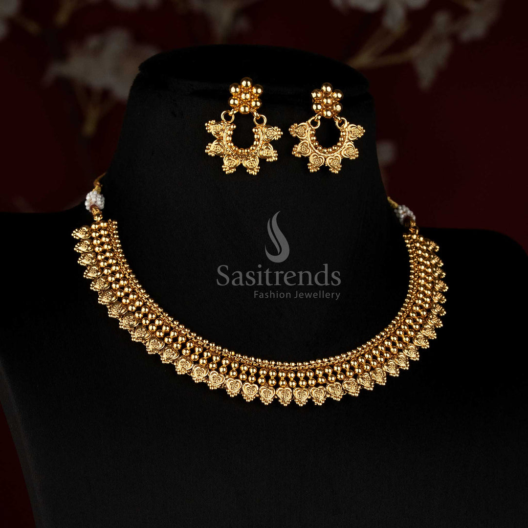 Traditional Antique Gold Plated Heart Paisley Fringe Choker with Bead Strands - Sasitrends