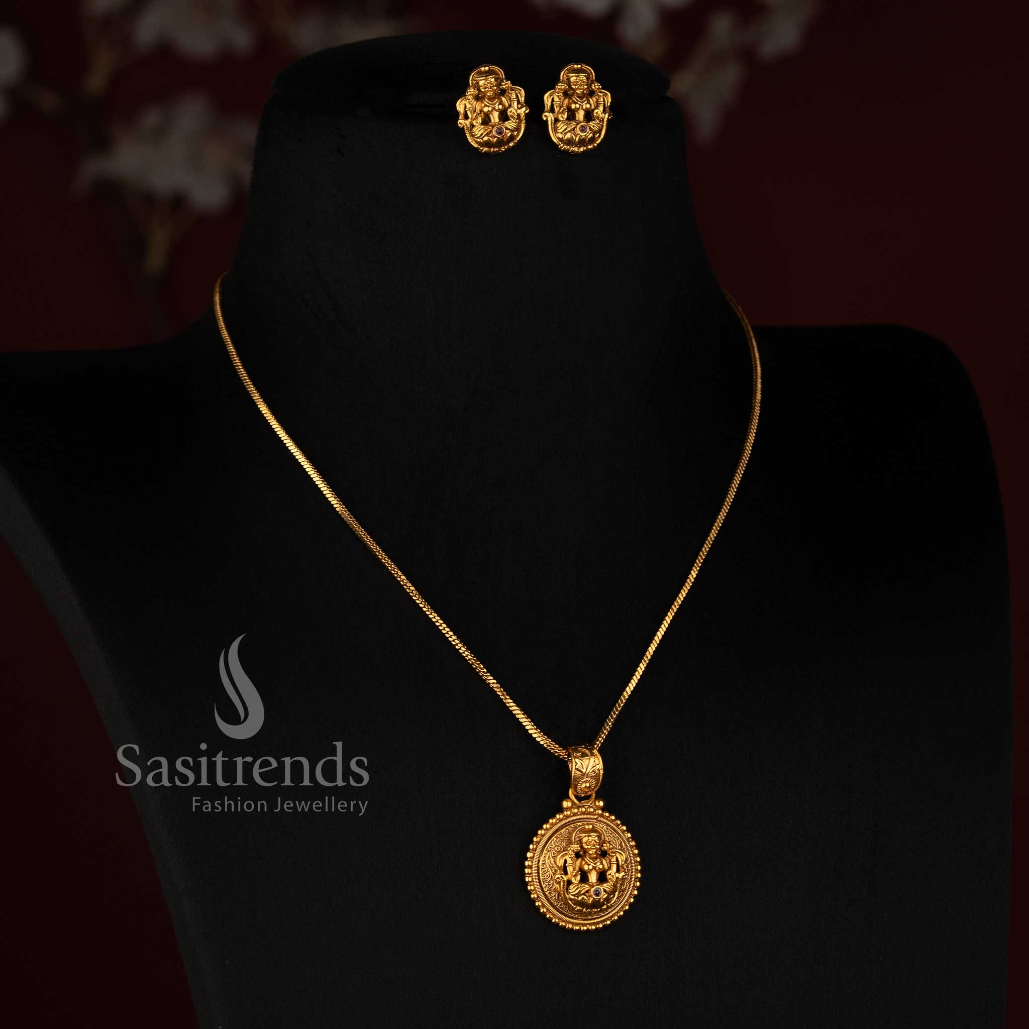 Antique Gold Plated Lakshmi Pendant Chain Necklace Set for Women - Sasitrends
