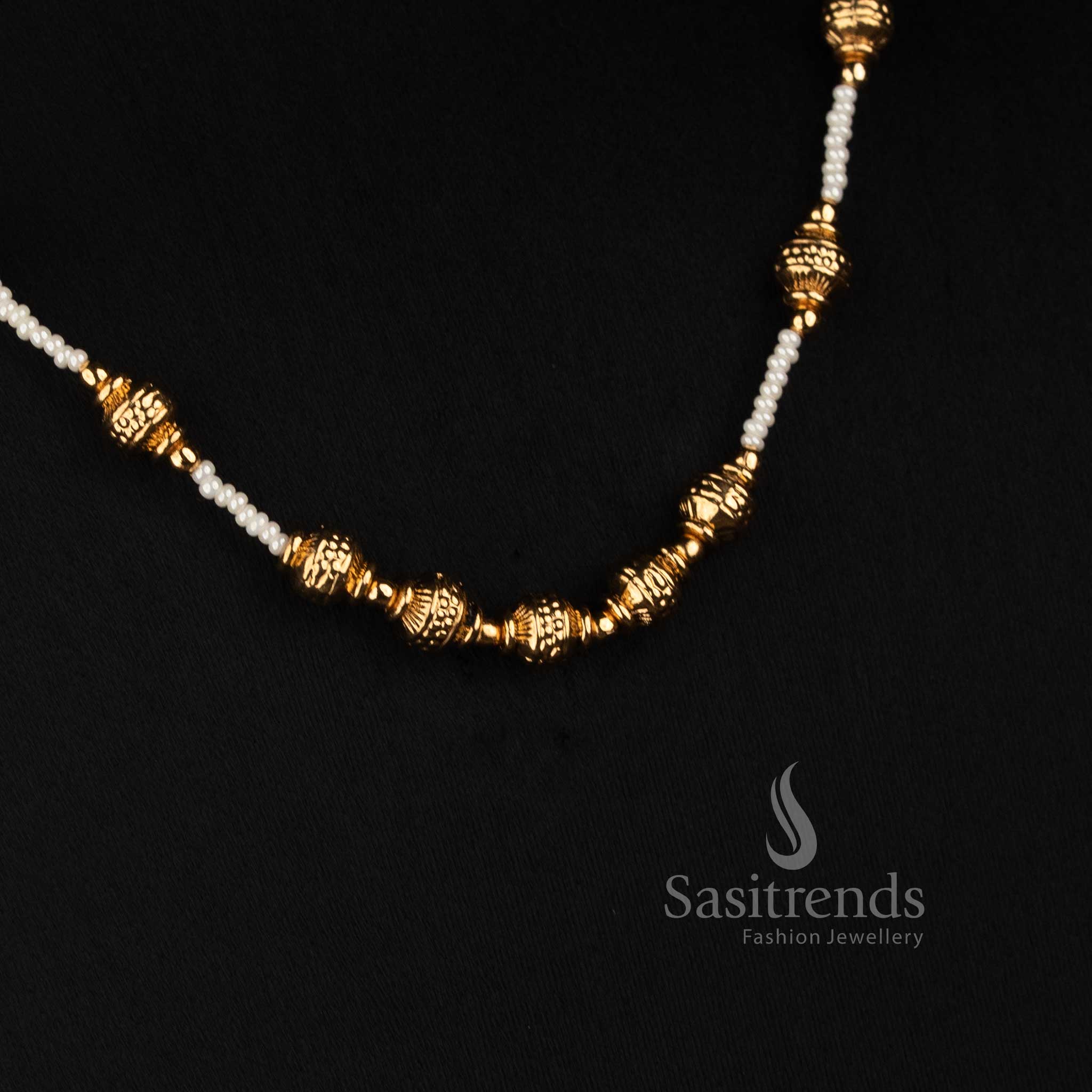 Antique Gold Plated Fine Pearl Necklace Set with Matching Filigree Drop Earrings - Sasitrends