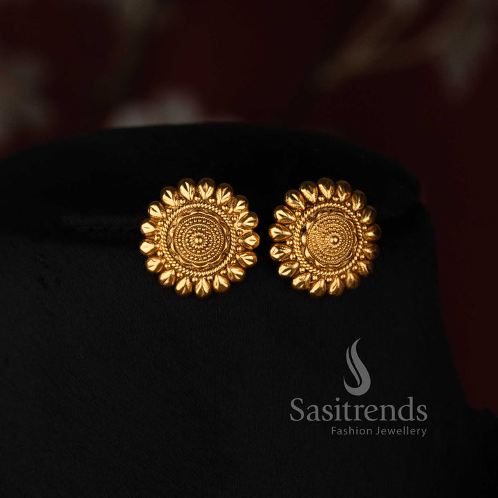 Antique Gold Plated Pearl Bead Necklace Set with Matching Floral Studs - Sasitrends