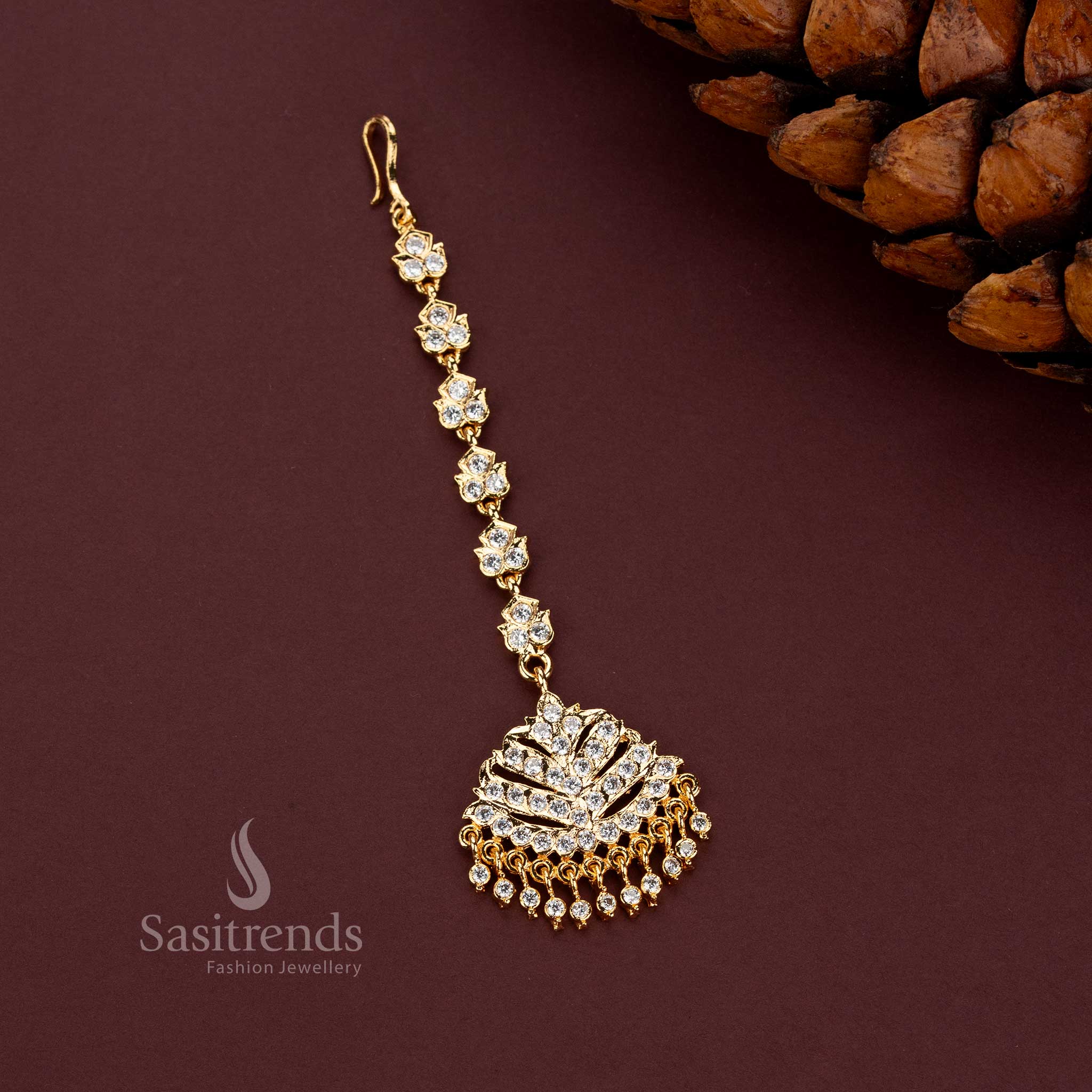 Impon Bridal Tikka Accessory for Kanjeevaram Silk Sarees and Wedding Hairstyles - Sasitrends