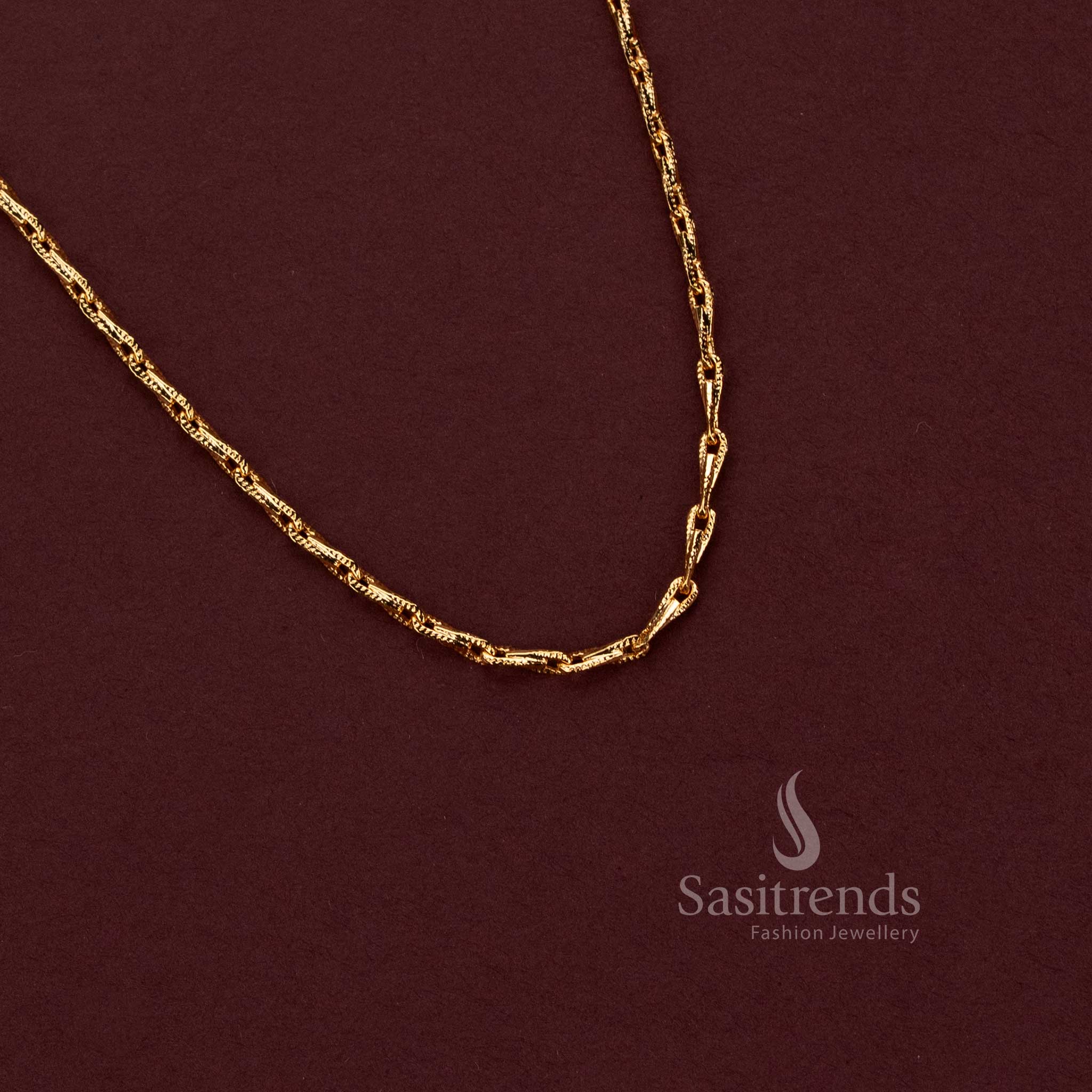 Close-Up View of Micro Gold Plated Chain Featuring Intricate Textured Link Design - Sasitrends