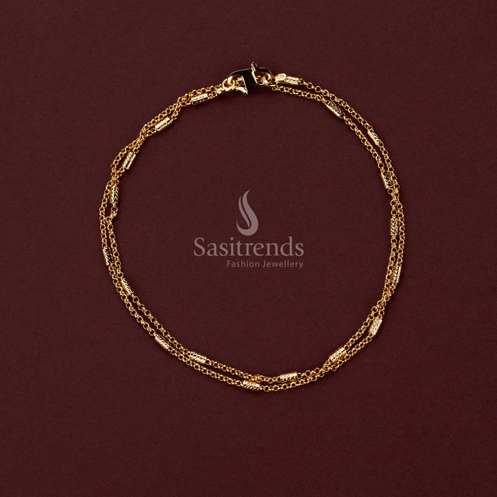 Elegant Gold-Look Interlocking Chain for Everyday Styling, Festive Wear and Special Occasions - Sasitrends
