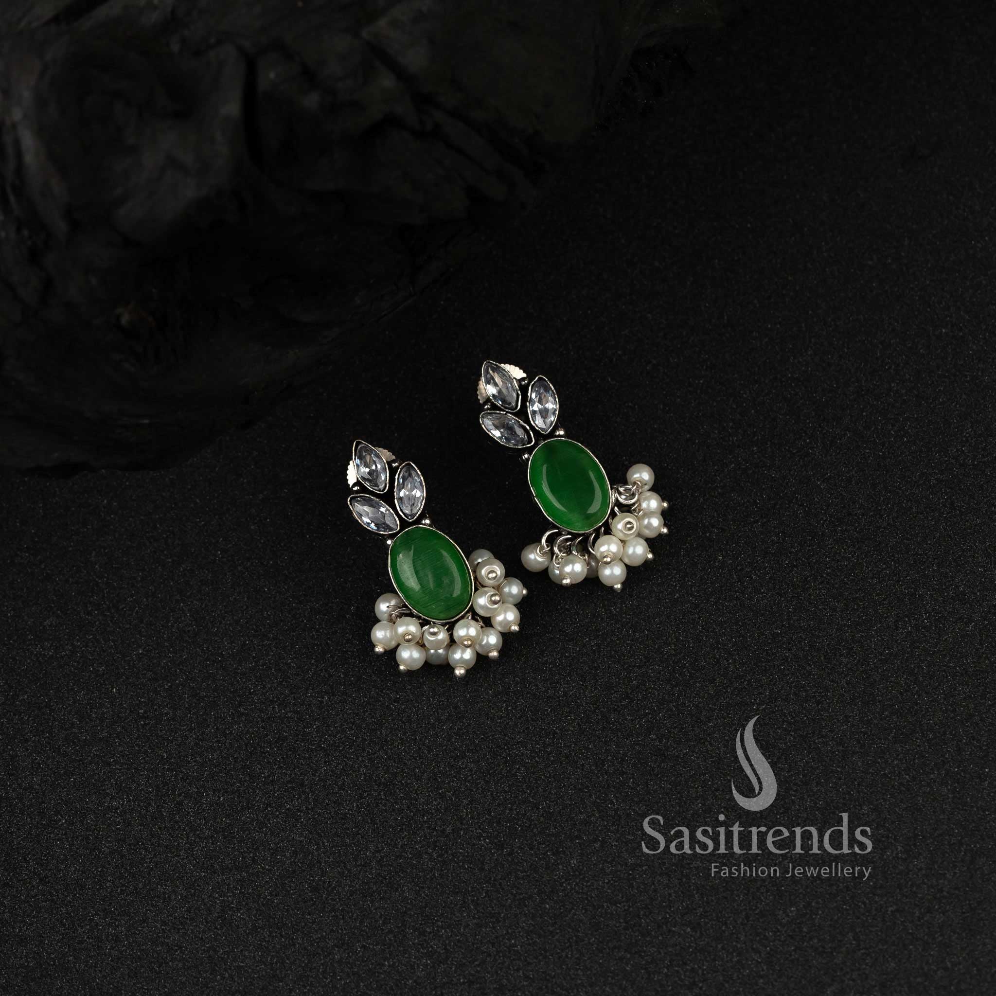 Trendy Pearl Oxidised Silver Monalisa Earrings
