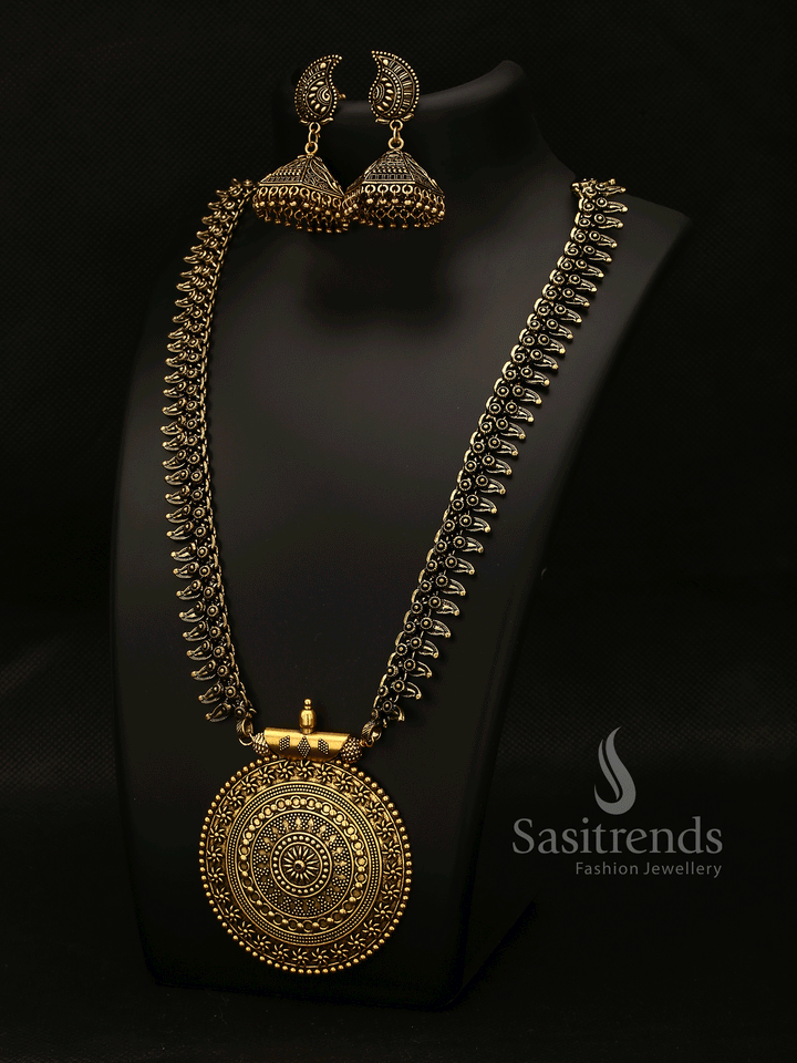 Antique Niranjana Chakra Pendant Gold Plated Long Jewellery Set With Beautiful Jhumka Earrings – Traditional Festive Wear Perfect For Weddings And Temple Looks For Women And Girls – Sasitrends