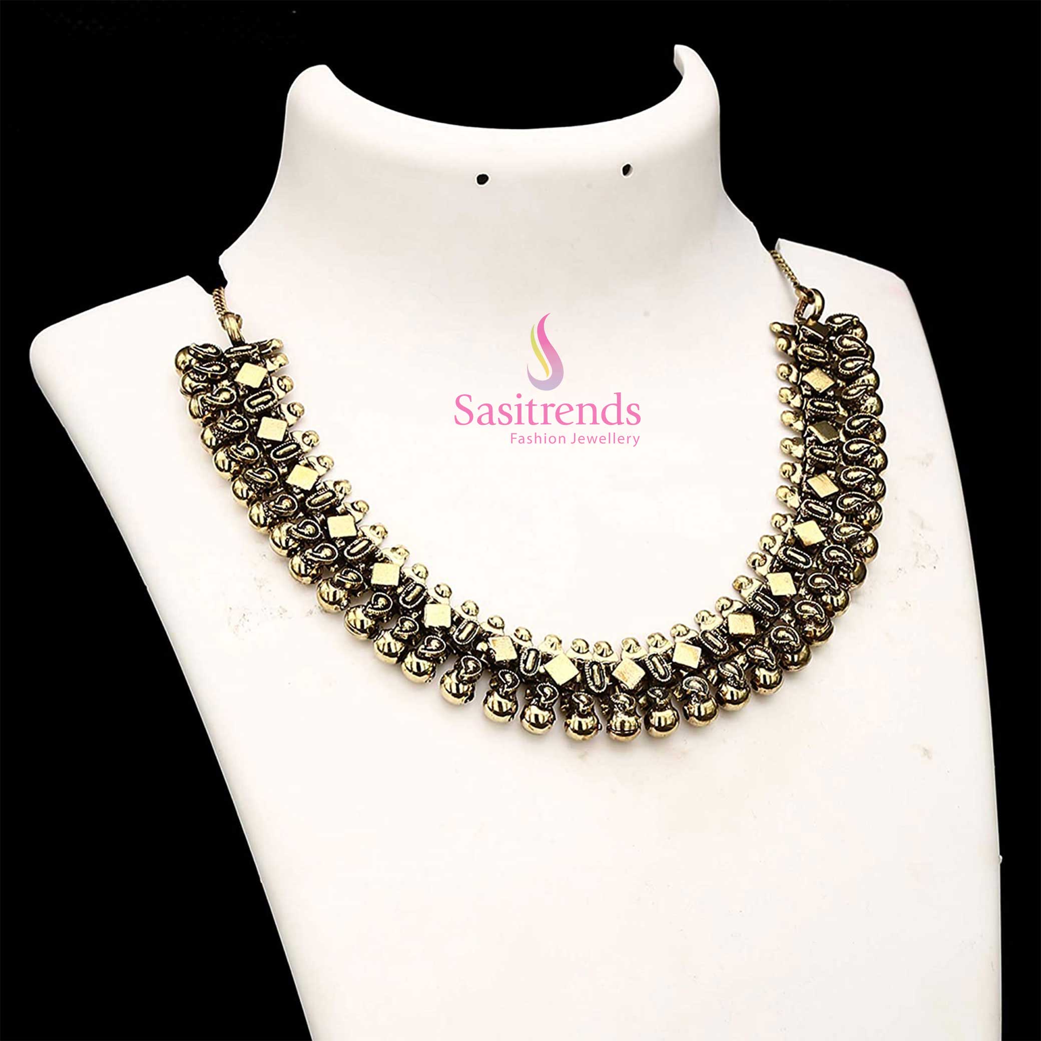 Haara antique gold plated temple-style necklace from the Elegance Collection featuring kemp stones and a royal design finish for authentic South Indian ceremonial jewellery – Sasitrends