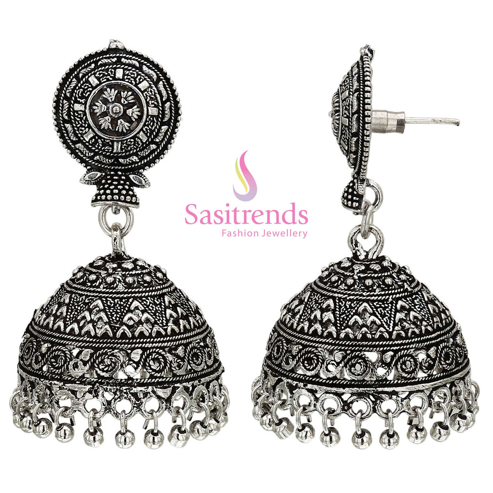 Timeless regal Niranjana traditional handcrafted gold toned jhumka earrings adorned with classic kemp stones and delicate pearl hangings – perfect bridal wear jewellery exuding royal ethnic charm – Sasitrends