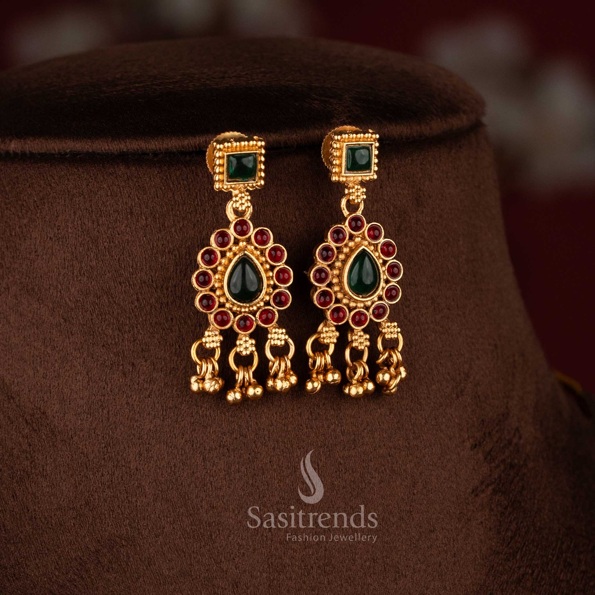 Sparkling ruby green refined classic matte gold plated designer earrings for celebrations – Sasitrends