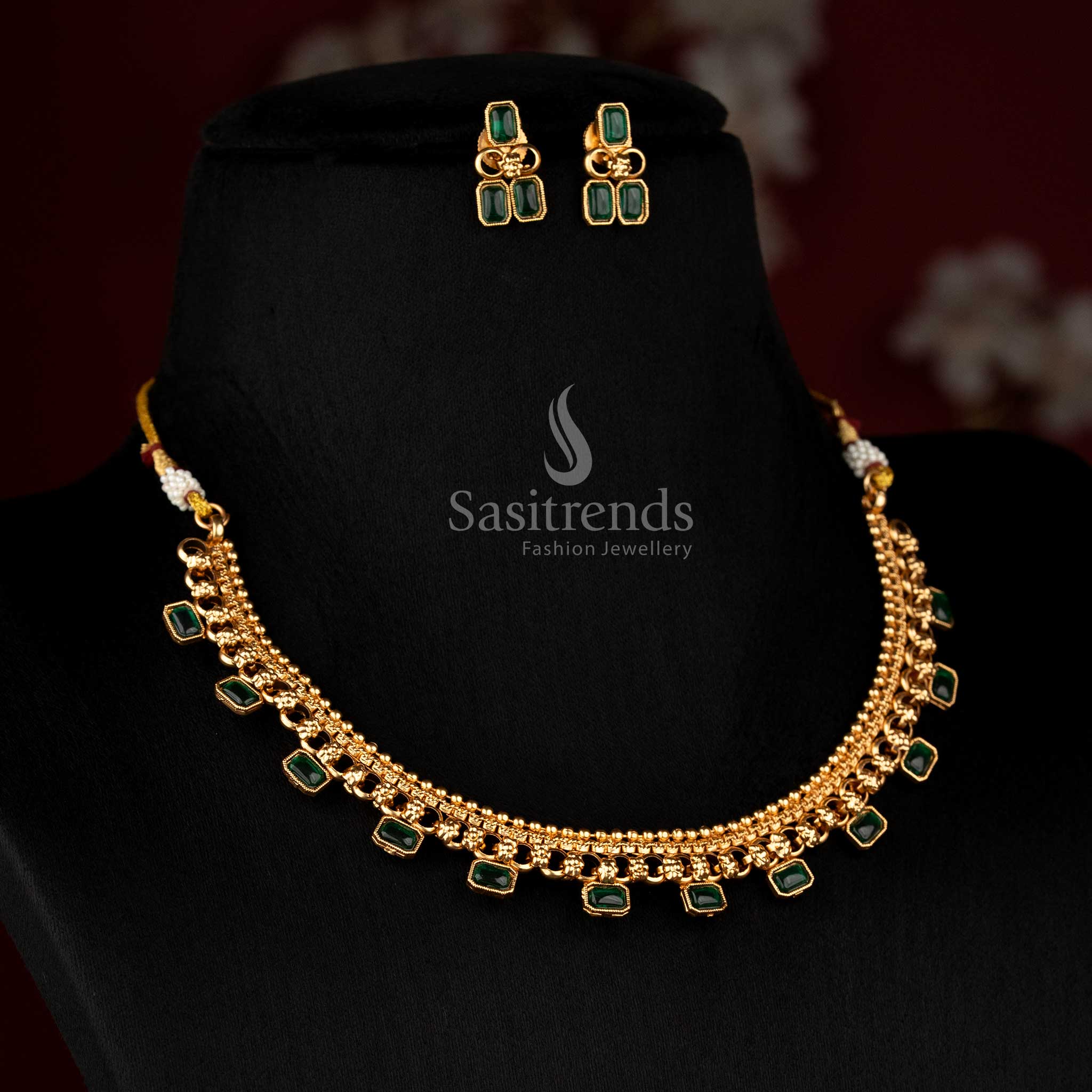 Striking Classic Matte Gold Plated Emerald-Cut Rectangular Stone Choker Necklace Set for Festive Wear - Sasitrends
