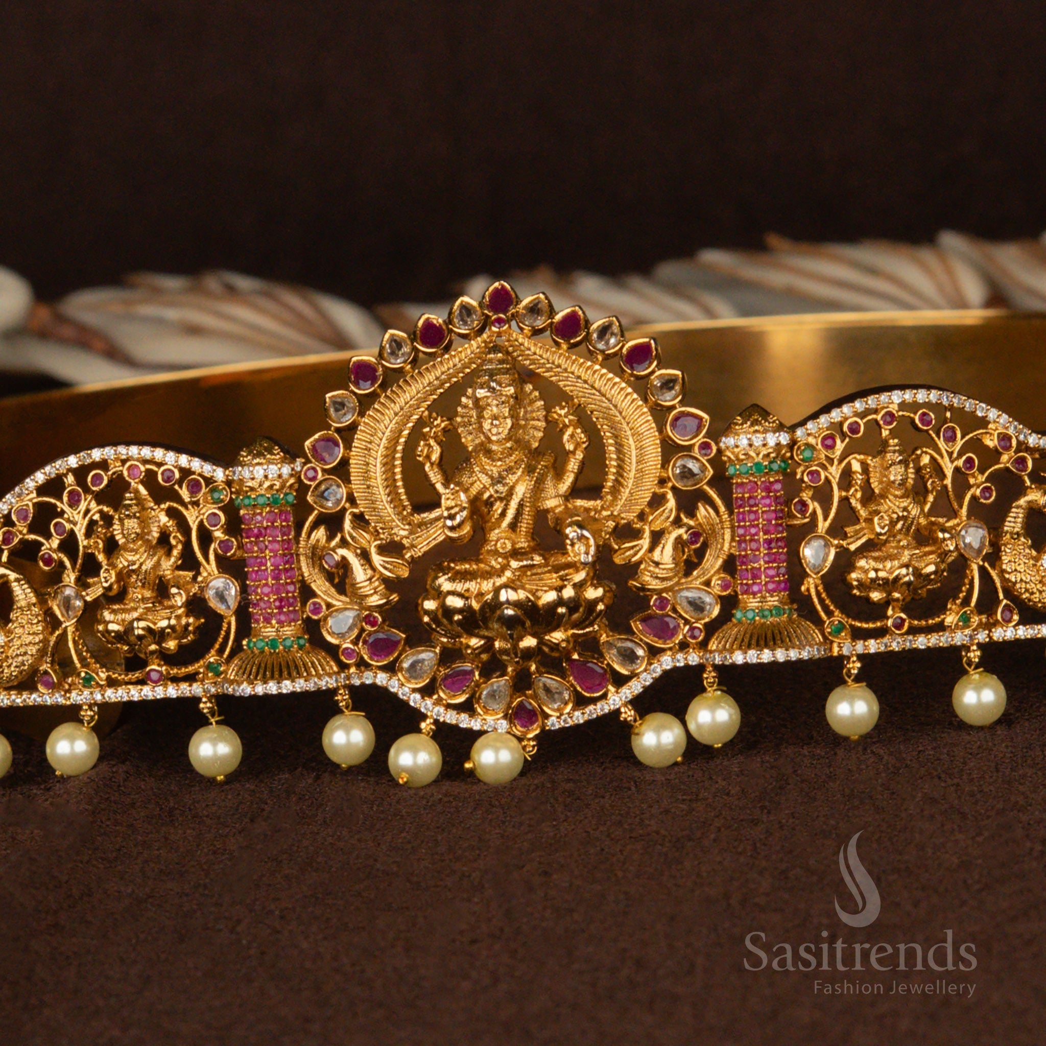 Traditional Lakshmi Hip Belt with Peacock Motifs – Festive & Wedding Wear – Sasitrends