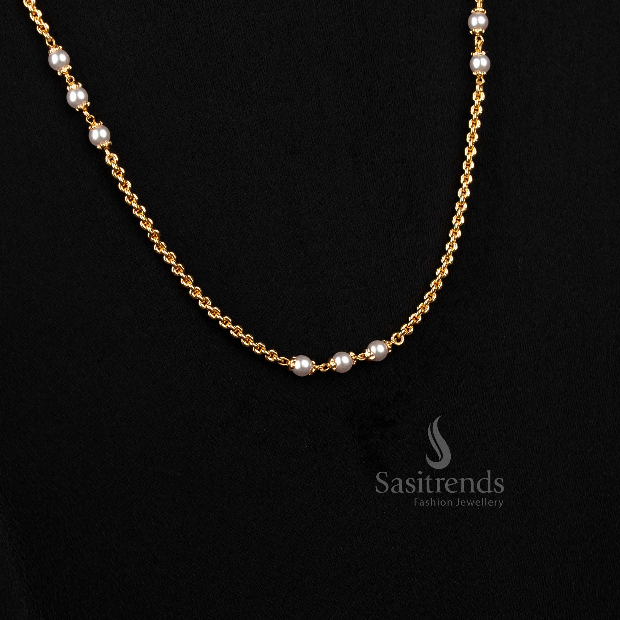 Graceful micro gold plated pearl embedded single layer chain for women, perfect for traditional saree styling – Sasitrends