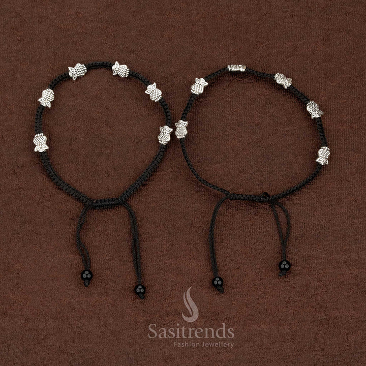 Stylish black thread anklet featuring owl figurine charm, adjustable strands suitable for daily casual, office, and street style outfits – Sasitrends