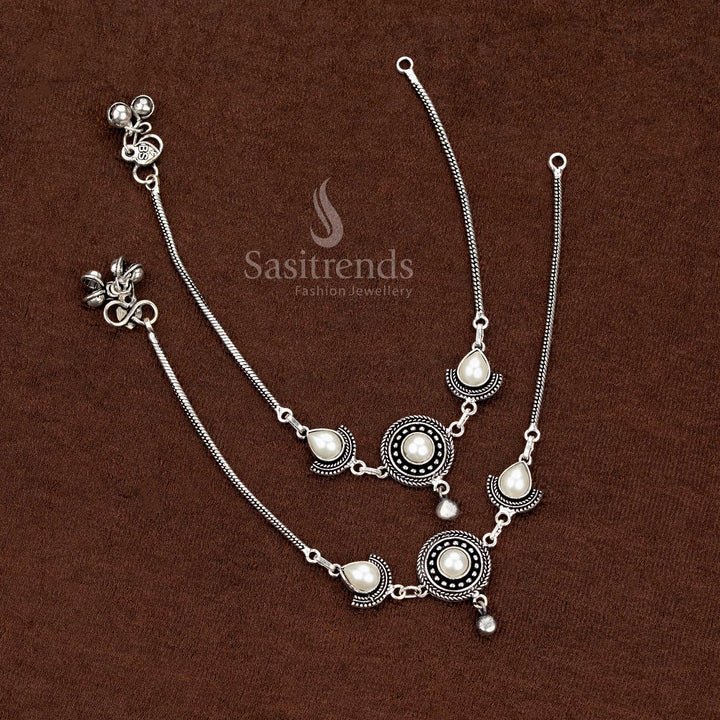 Elegant oxidised circular anklet featuring pearl teardrop Monalisa stones, perfect for cultural and party wear with modern styling – Sasitrends