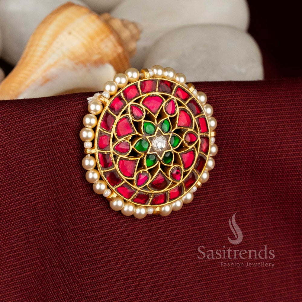 Round Kundan design hair jewelry with ornamental radiance, curated for saree days, cultural functions and devotional occasions – Sasitrends