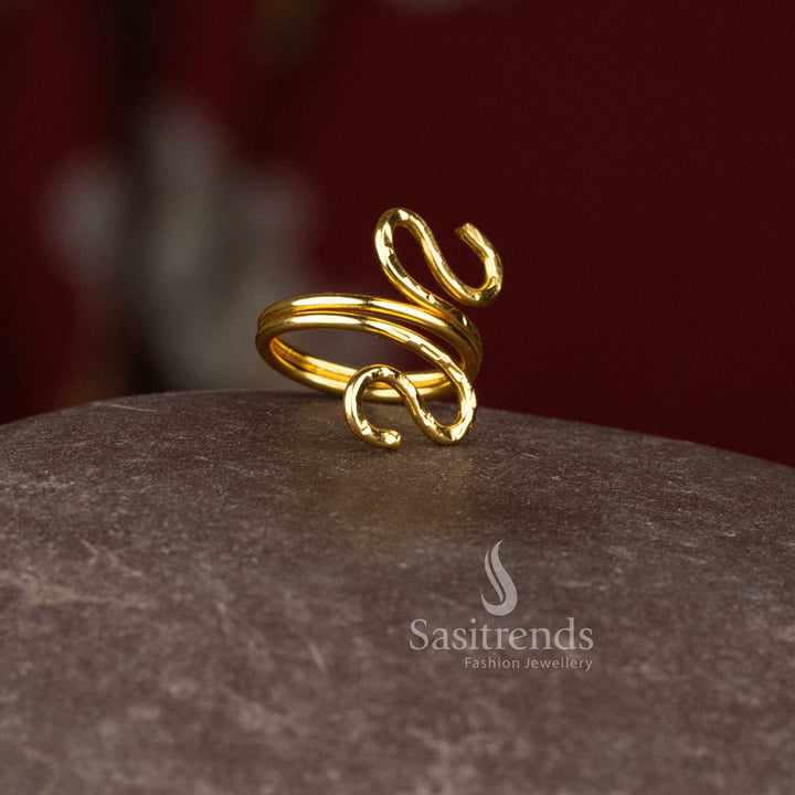 Designer gold plated adjustable ring for women, beautiful accessory for cultural events – Sasitrends
