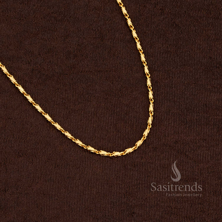 Radiant shine micro gold plated chain with fine gloss and pure gold tone – Sasitrends