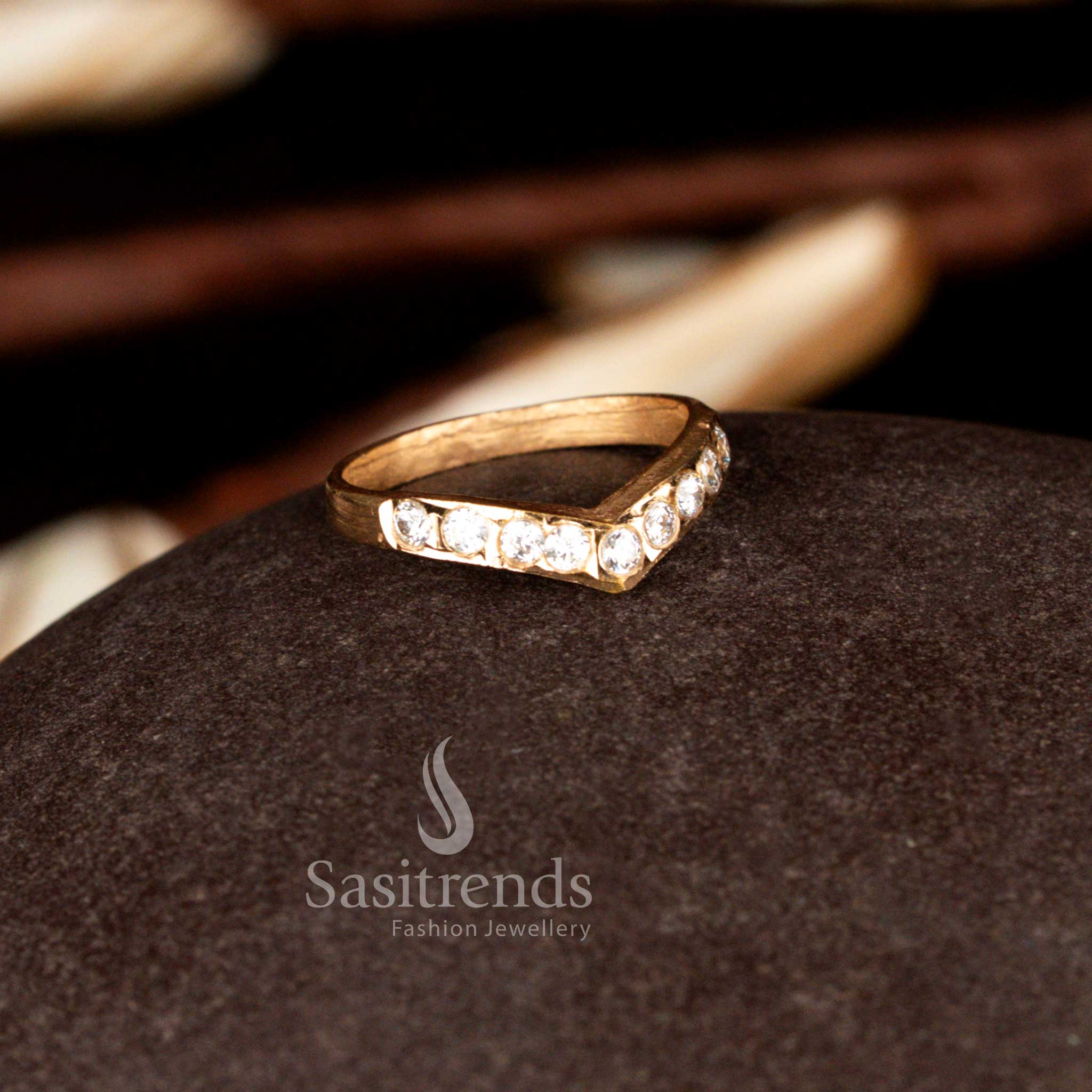 Refined white panchalogam Impon Addigai V shaped wishbone ring featuring brilliant AD stones for receptions and auspicious gatherings – Sasitrends