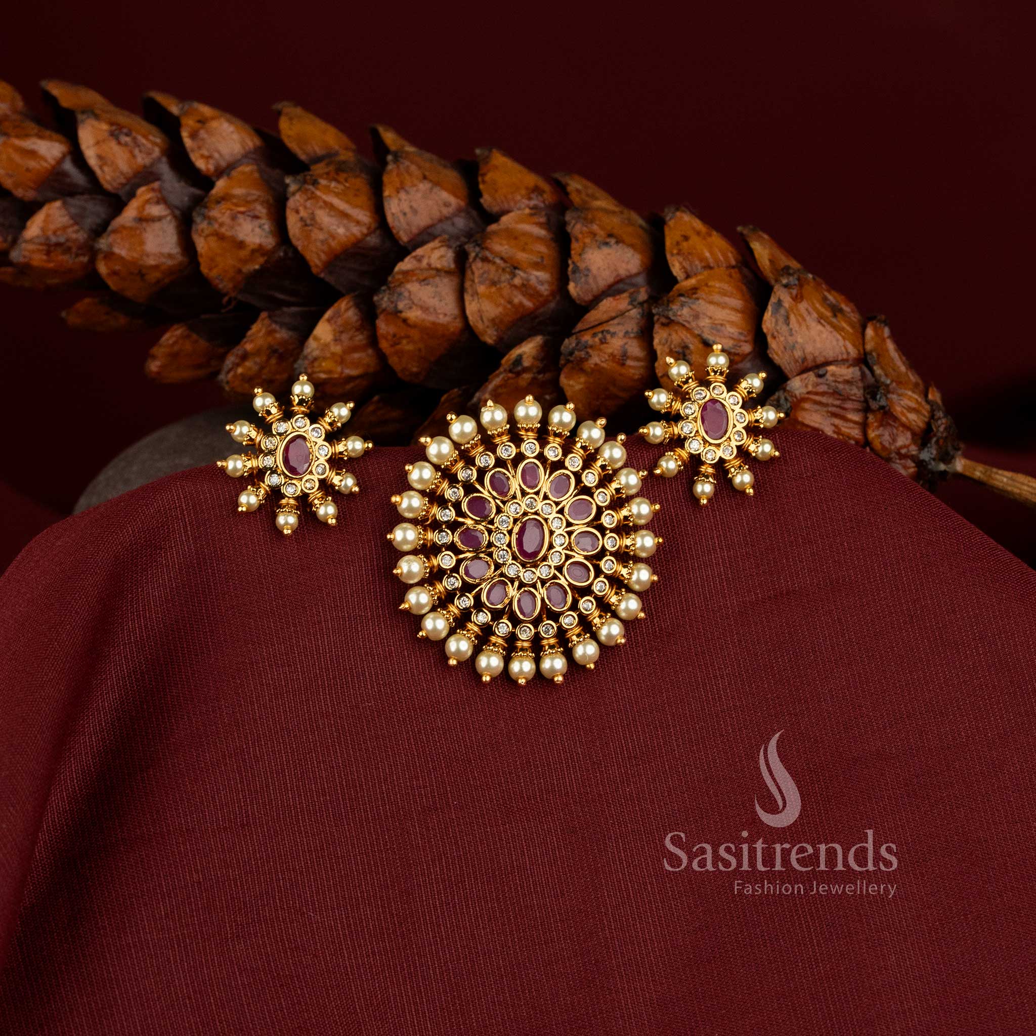 2241H traditional matte finish sunburst pearl pendant necklace set with circular design by Sasitrends