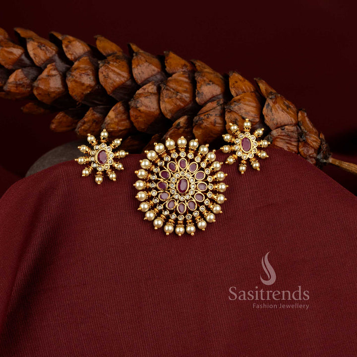 2241H traditional matte finish sunburst pearl pendant necklace set with circular design by Sasitrends