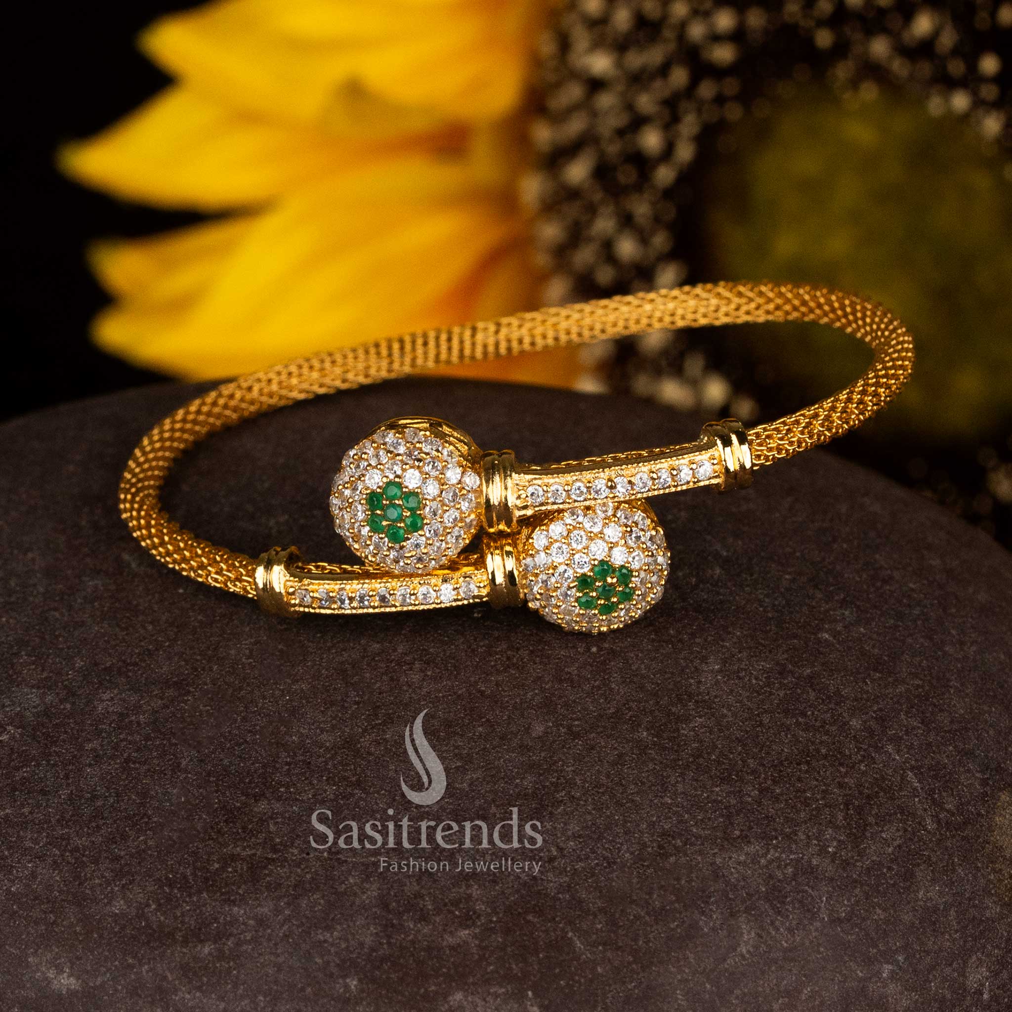 Mint Magic white-green stone bracelet with micro gold plating and shimmering accents for festive and wedding occasions – Sasitrends