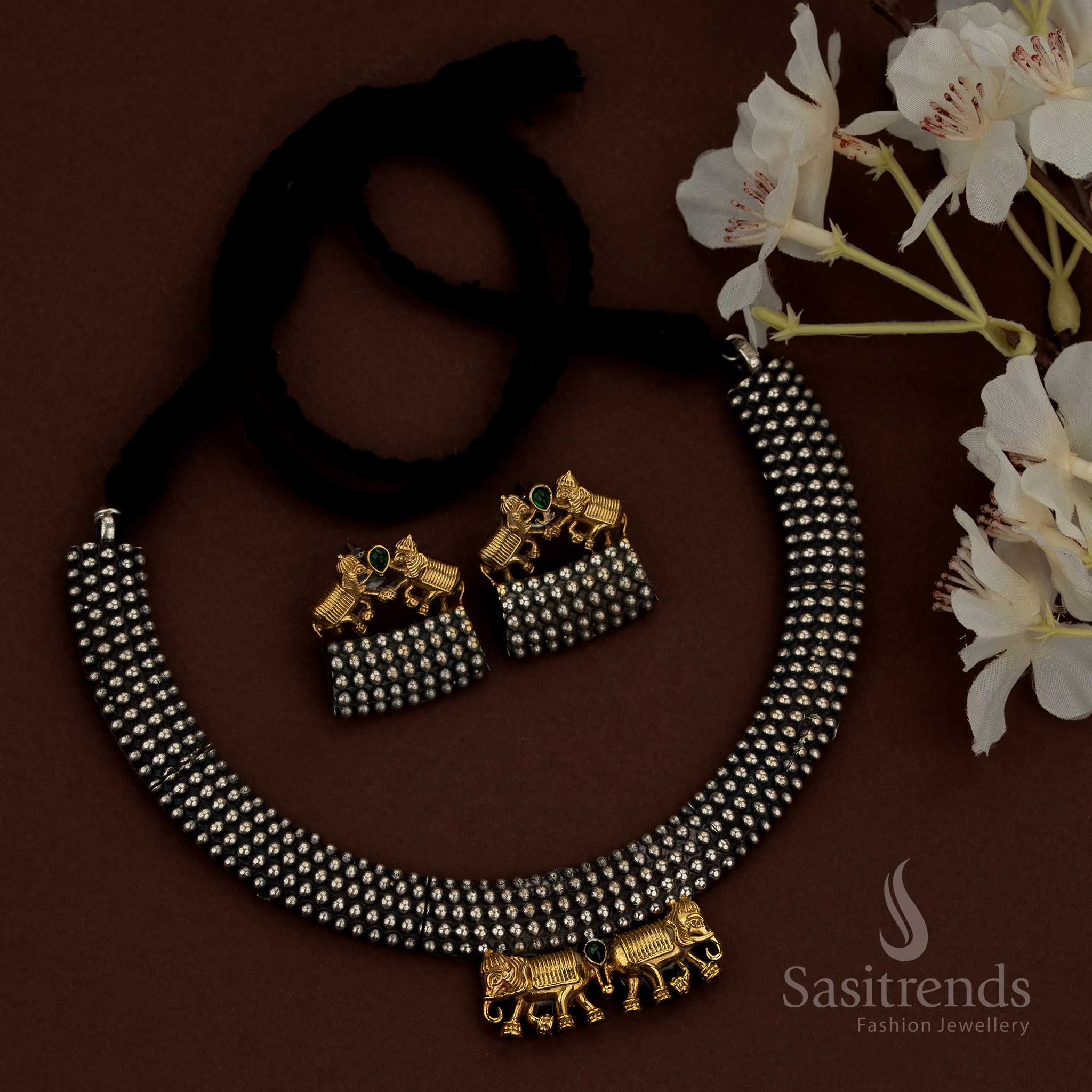 Temple inspired oxidised dual tone green Gaja elephant husli choker necklace for traditional ethnic styling - Sasitrends
