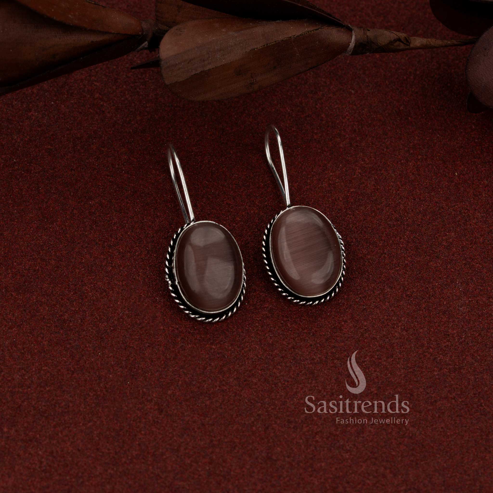 Refined oxidised oval gem rope outline dangle earrings brown suited for meetings, workdays and comfortable casual wear – Sasitrends